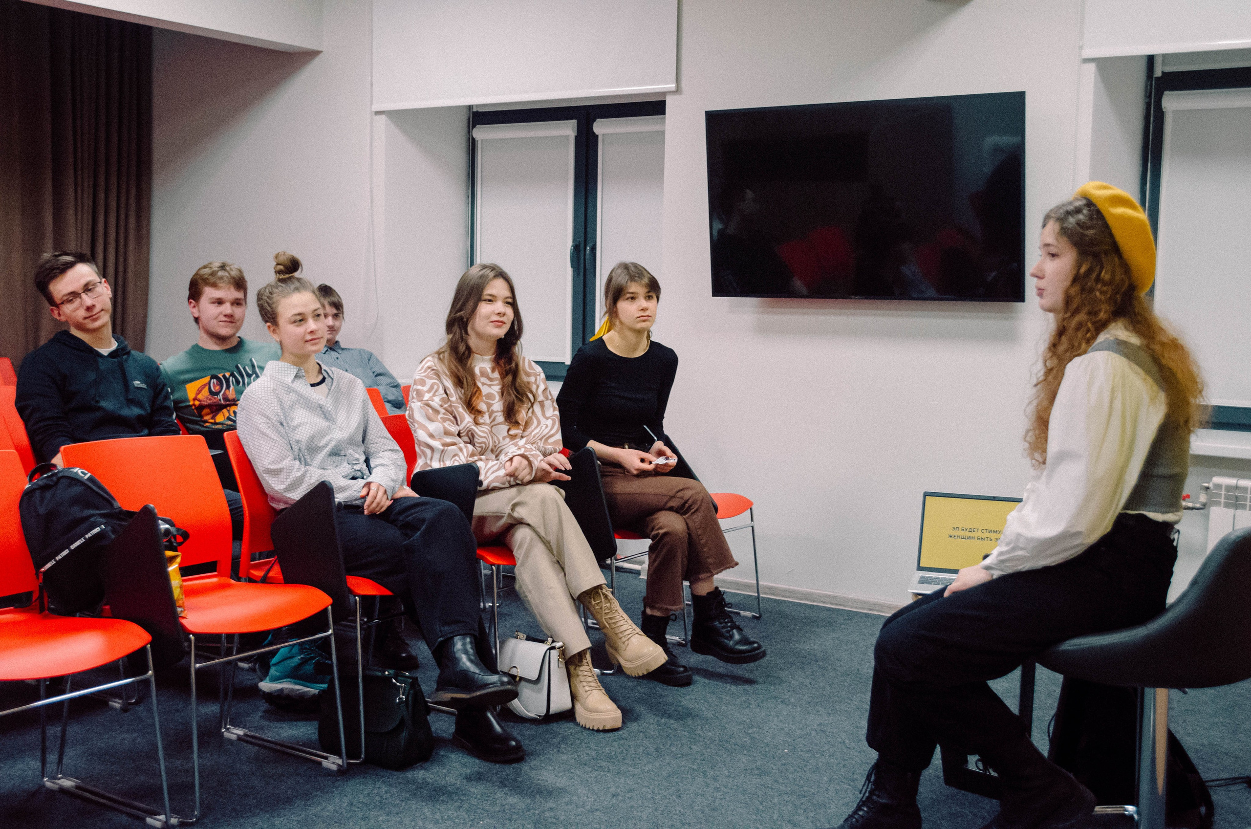 Презентация Клуба Дебатов МГПУ. Фотограф Валерия Пэун