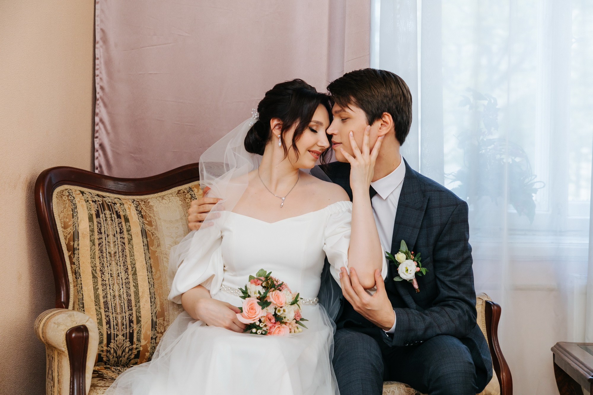 Свадебная регистрация, ЗАГС Петроградского р-на. Фотограф крещение венчание в Петербурге! Помогает подобрать храм и посоветовал душевного батюшку в СПб