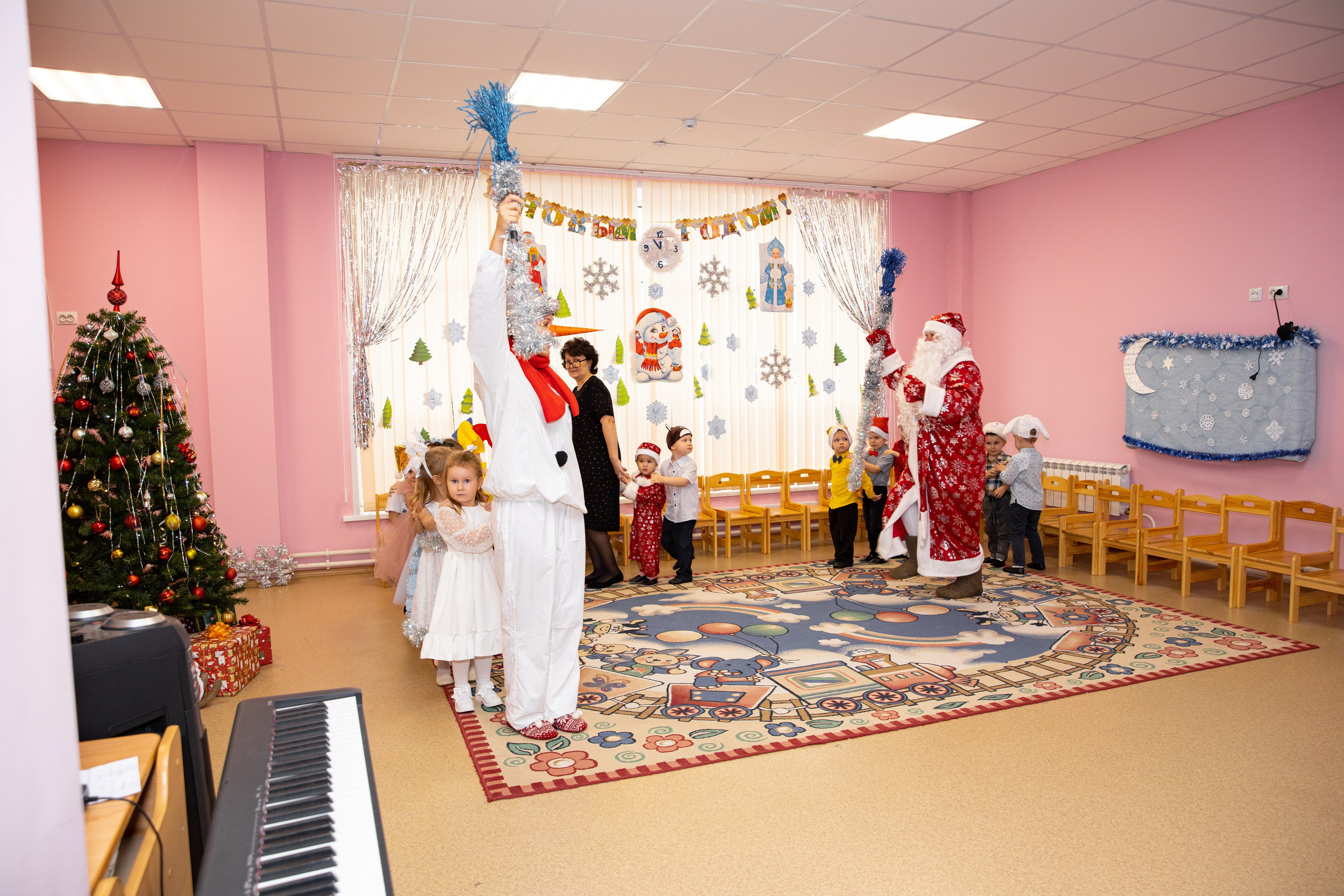 Новогодний утренник Полисадик. Фотограф в Железнодорожном и Балашихе
