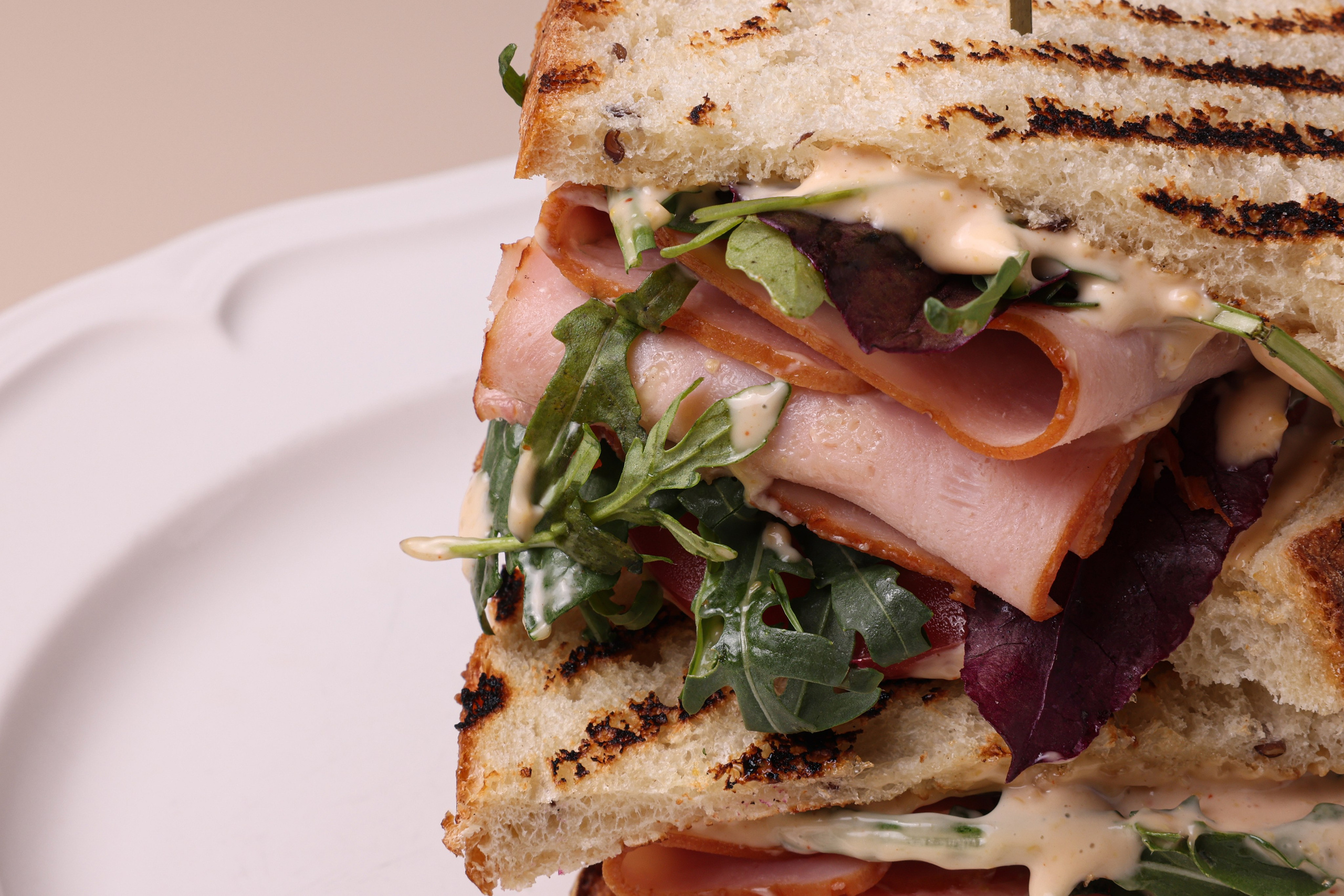 CENTRE. Фотограф Самира Абдуллаева