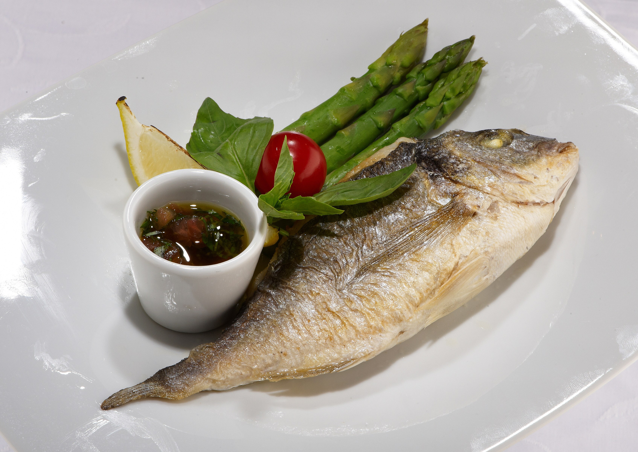 ЕДА. Www.apowerstudio.com