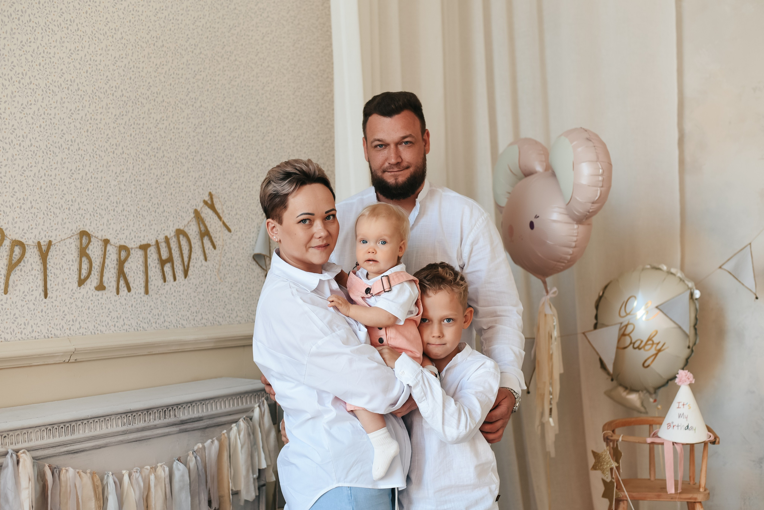 1 годик в фотостудии. Фотограф Анастасия Гурьянова в Тюмени и Ялуторовске