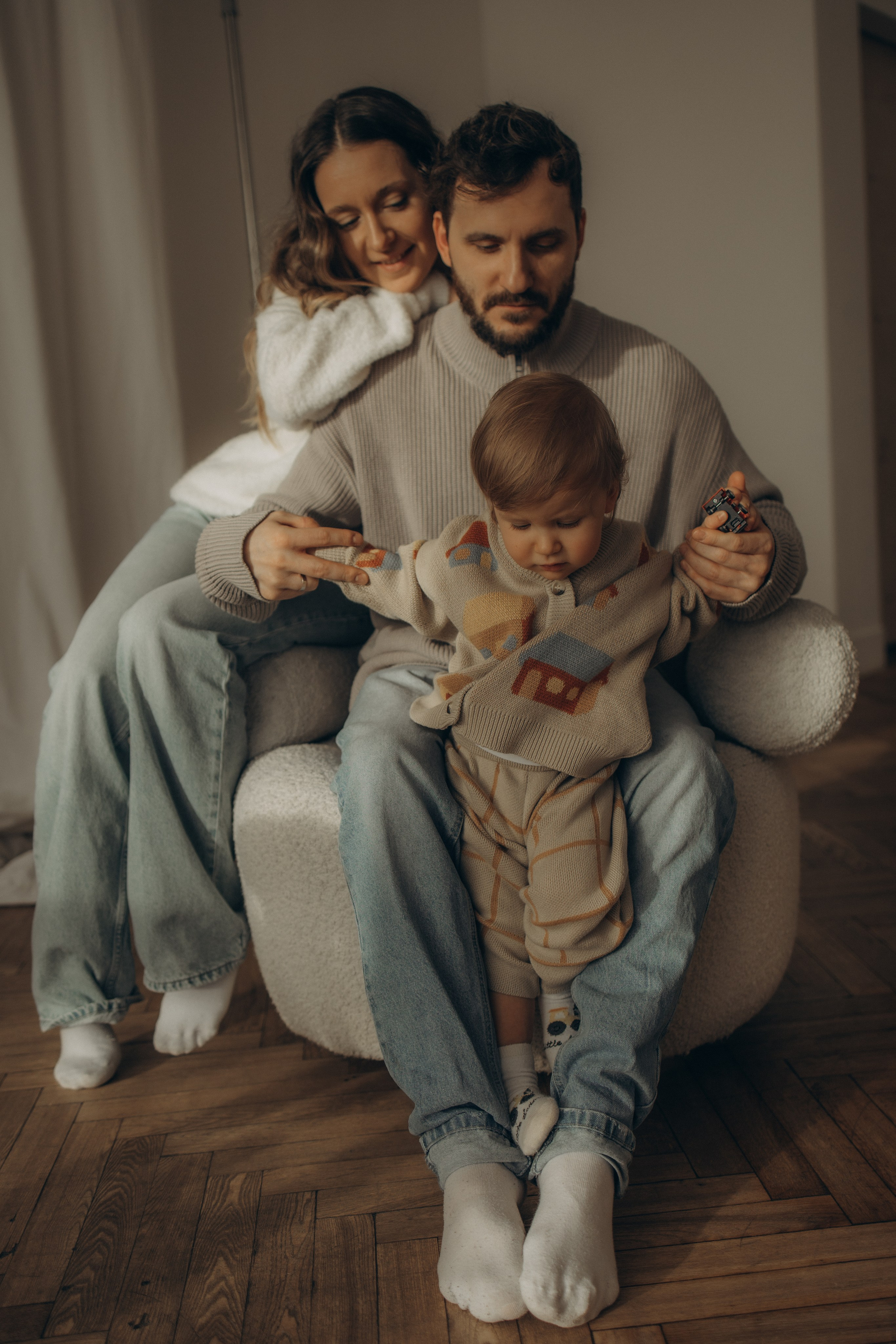 Оля, Дима и Ярик. Фотокарточки о вас и о большой любви!