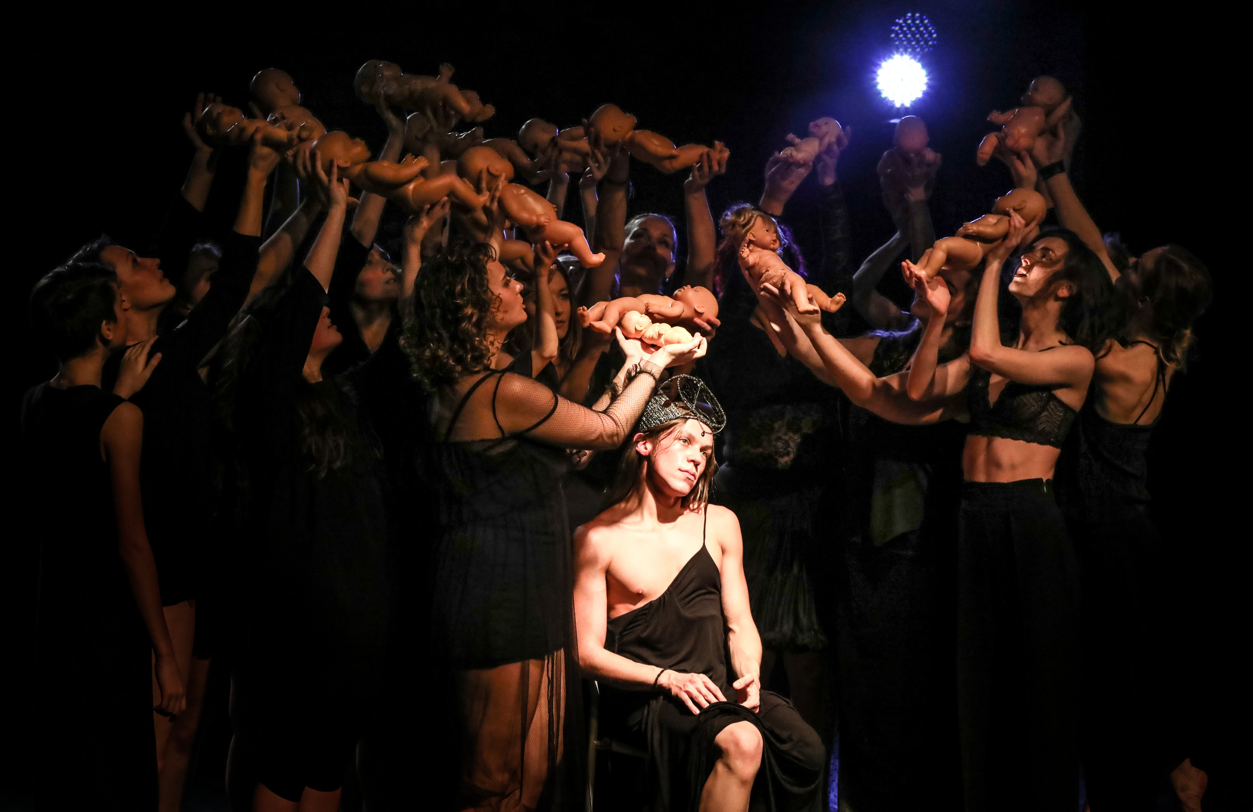 Professional reportage photographer in Israel Julia Shaki