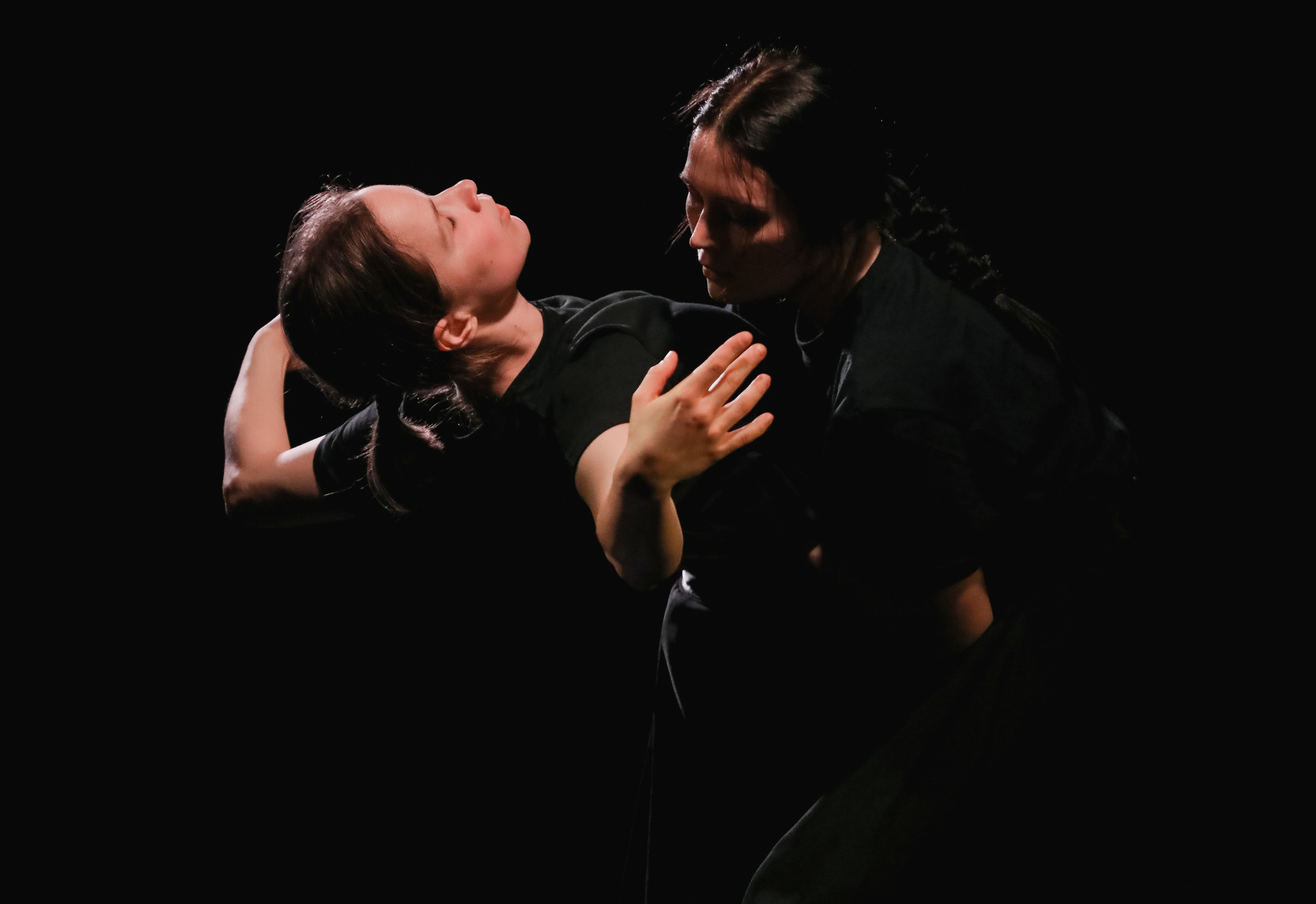 DANCE. Professional reportage photographer in Israel Julia Shaki