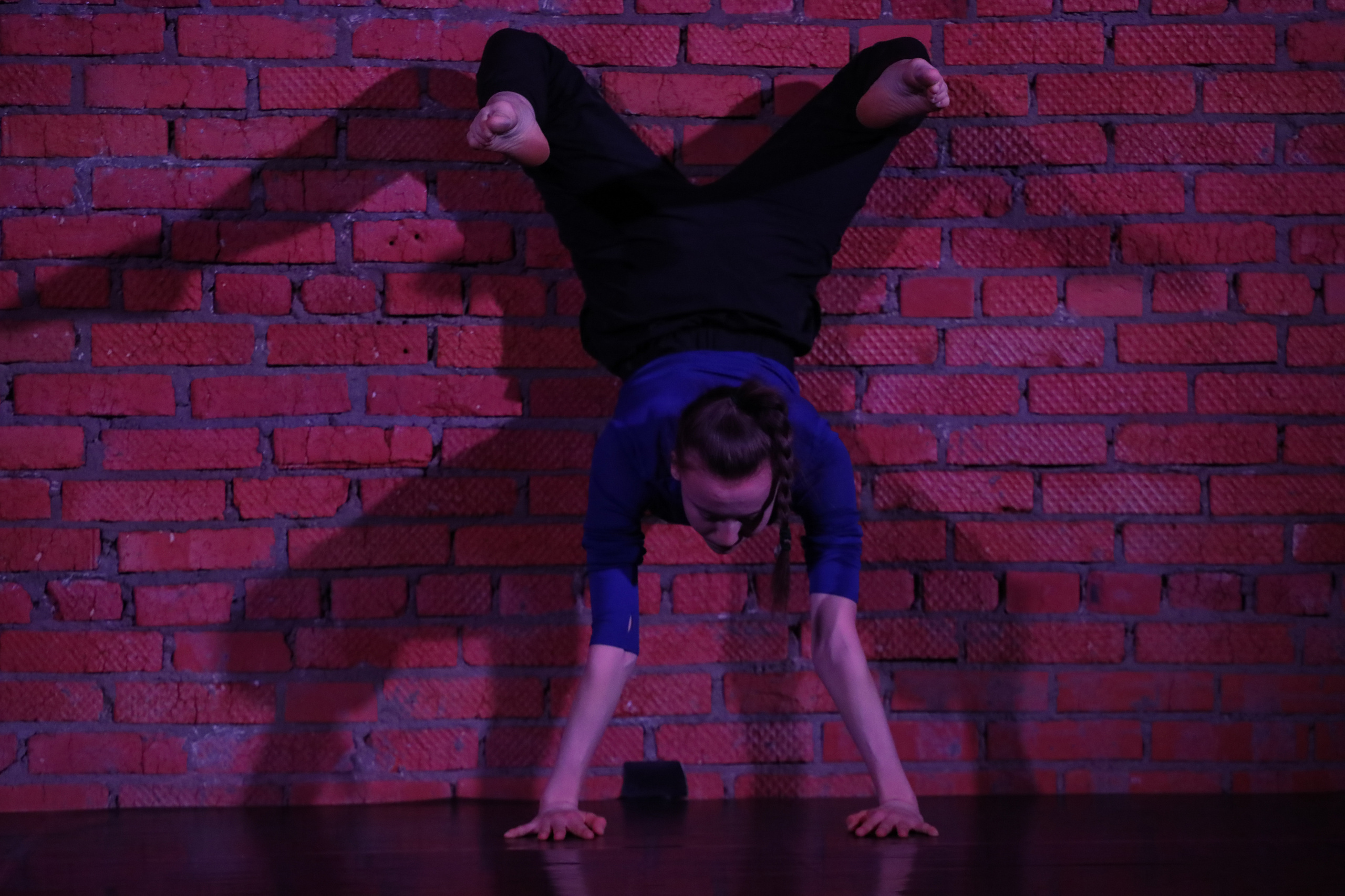 DANCE. Professional reportage photographer in Israel Julia Shaki