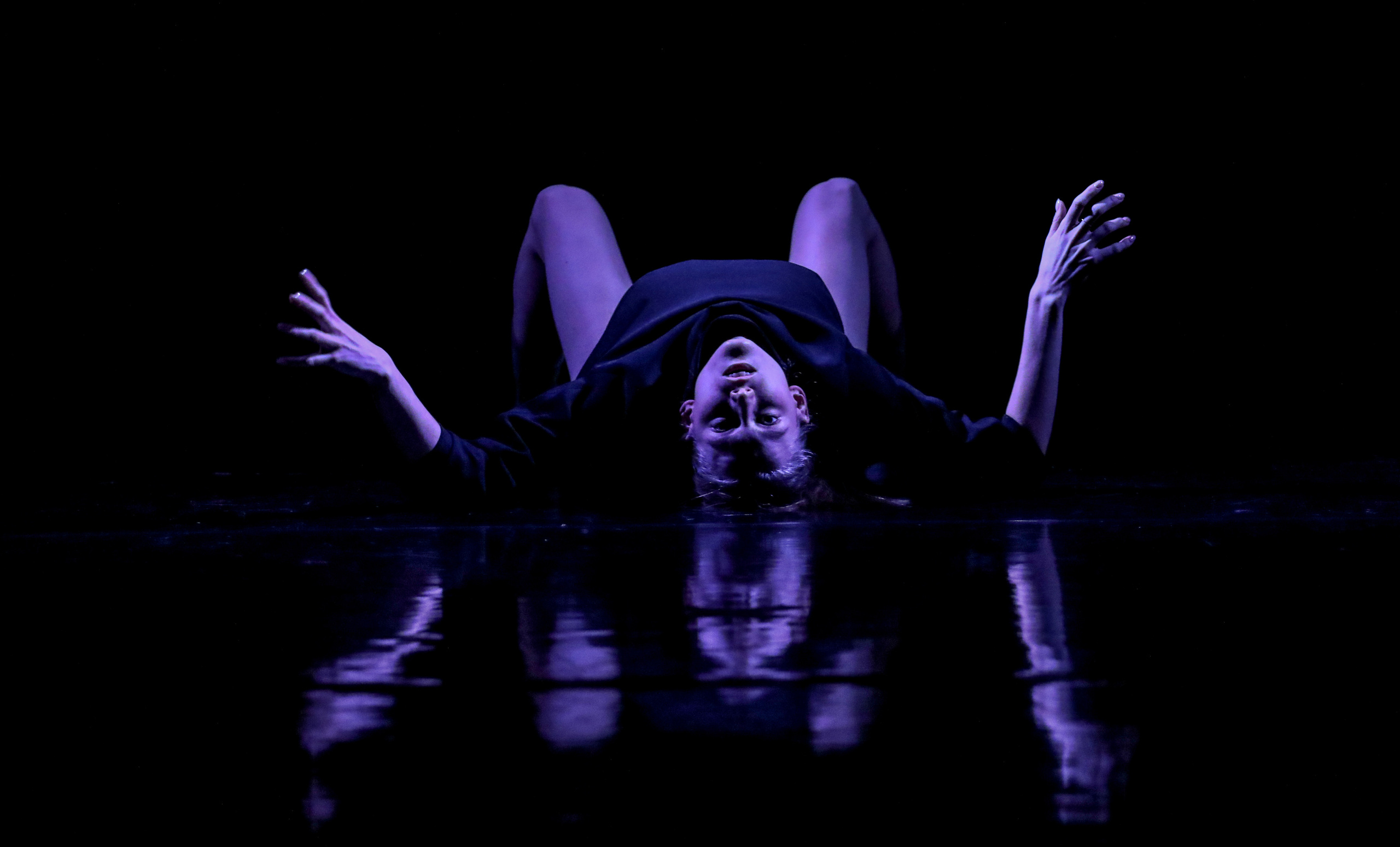 DANCE. Professional reportage photographer in Israel Julia Shaki