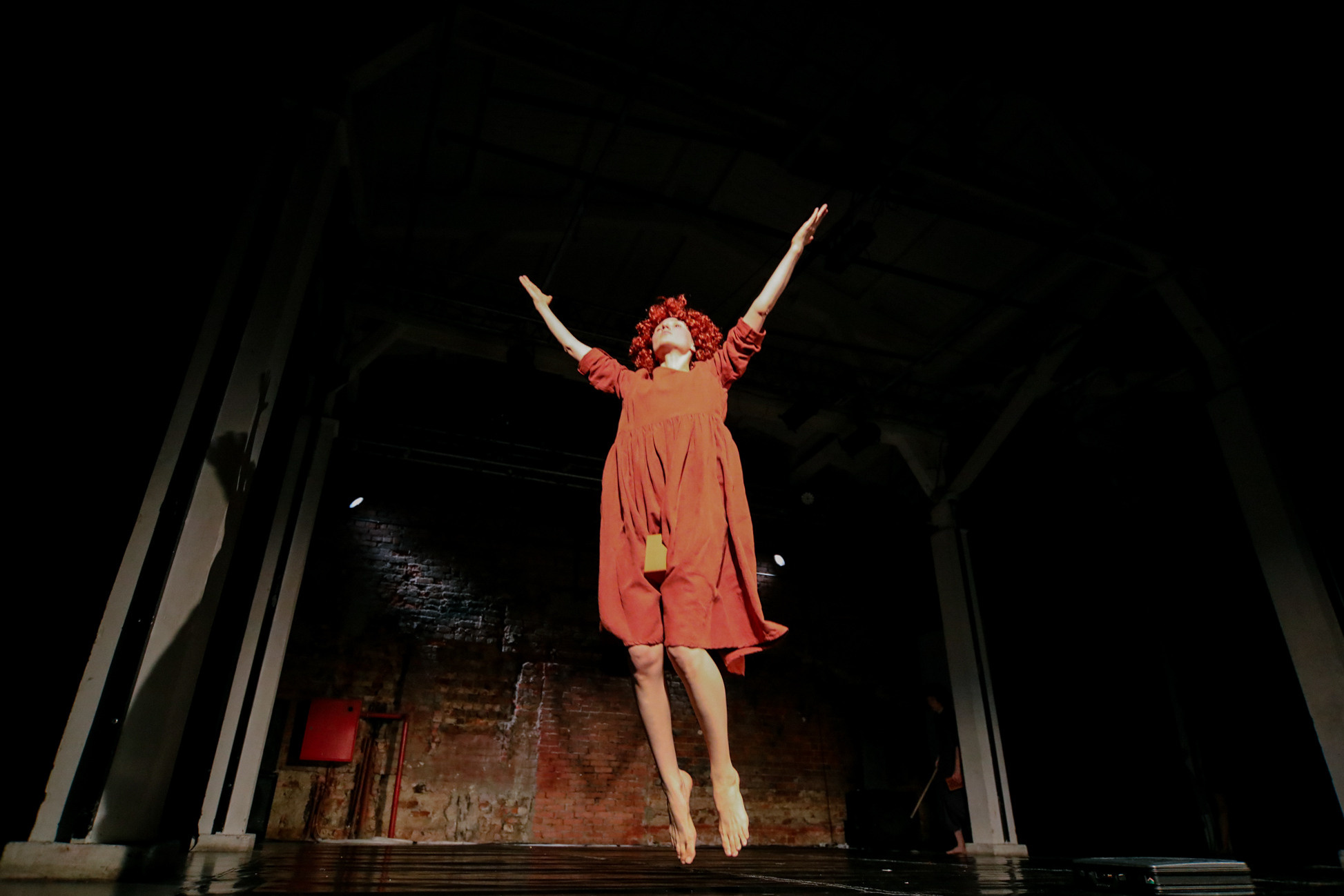 DANCE. Professional reportage photographer in Israel Julia Shaki