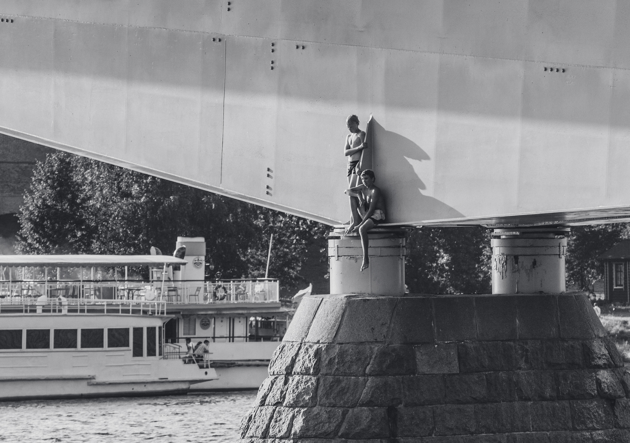 CHILDHOOD. Professional reportage photographer in Israel Julia Shaki