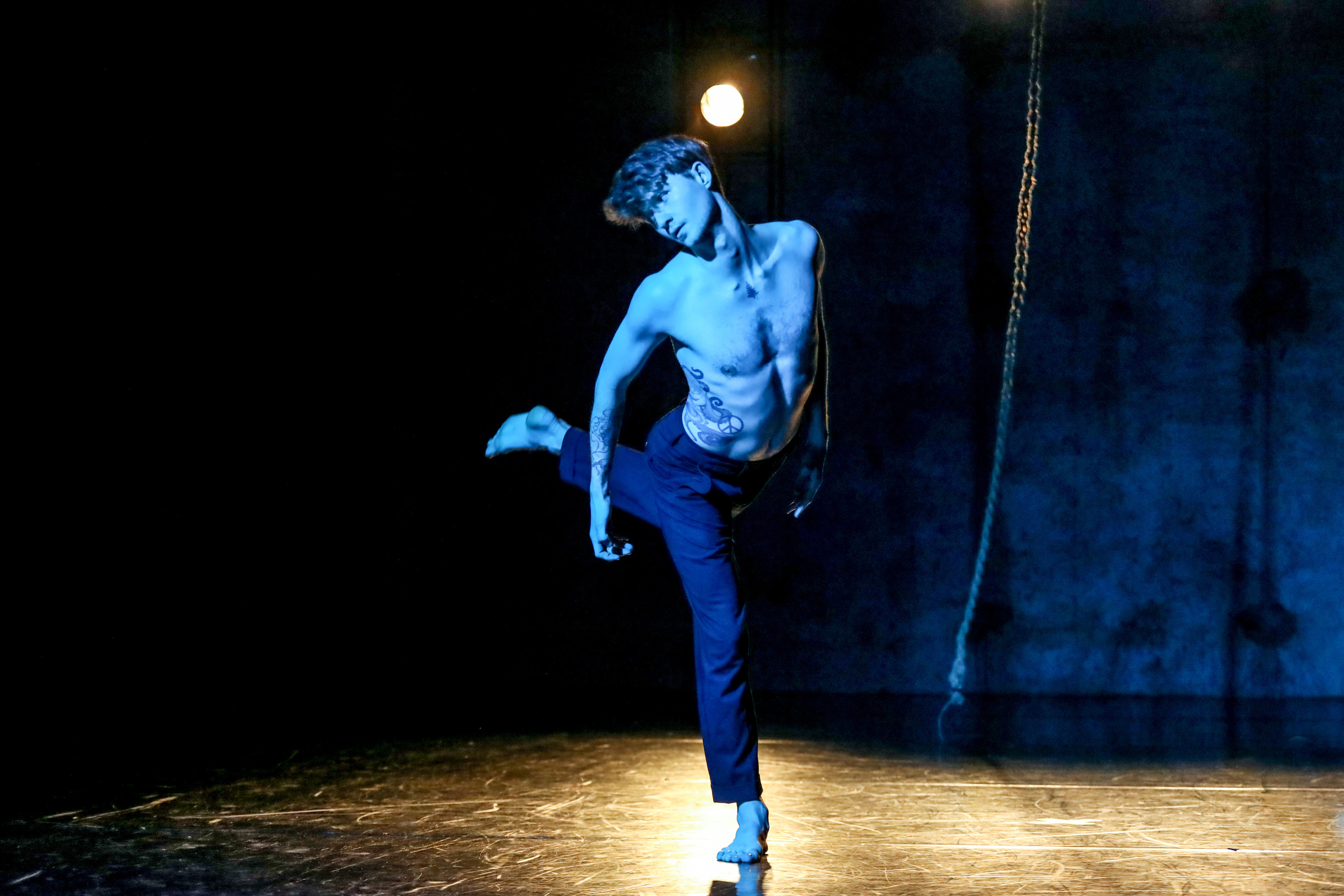 DANCE. Professional reportage photographer in Israel Julia Shaki