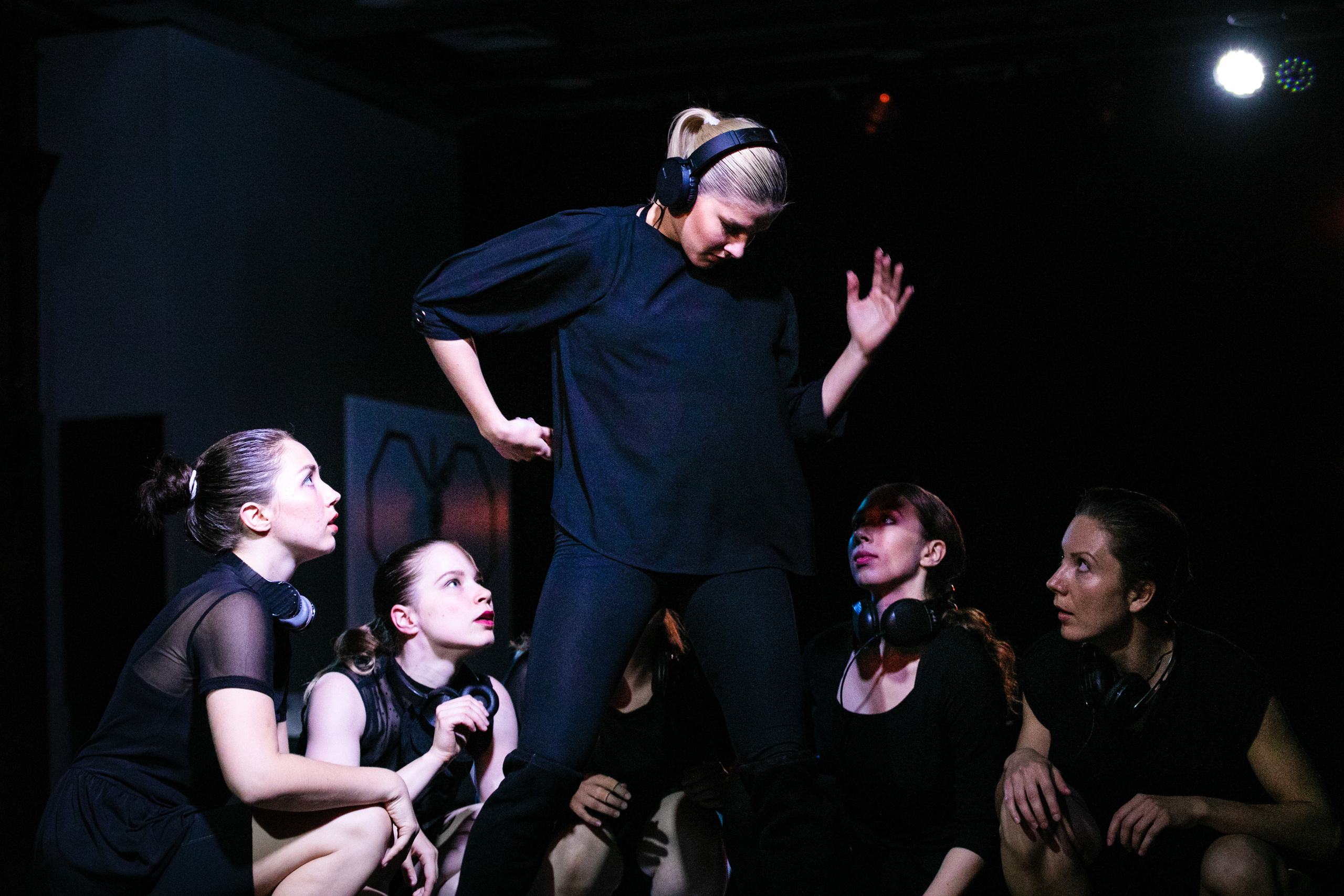 DANCE. Professional reportage photographer in Israel Julia Shaki