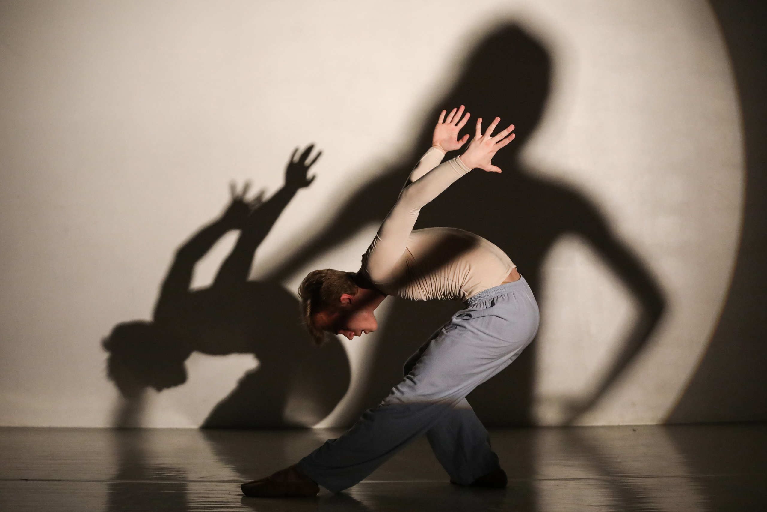 DANCE. Professional reportage photographer in Israel Julia Shaki