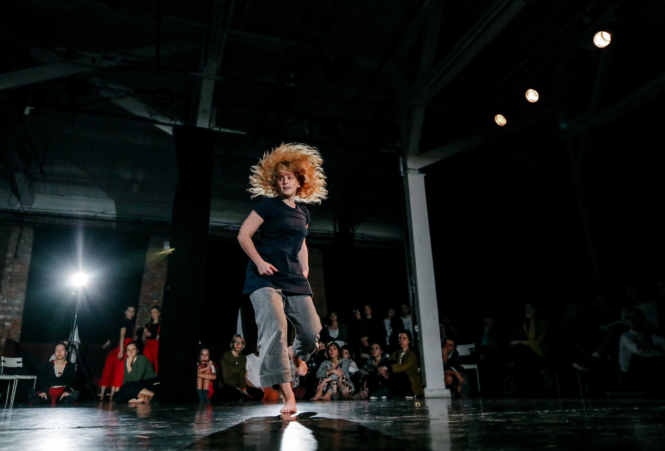 DANCE. Professional reportage photographer in Israel Julia Shaki