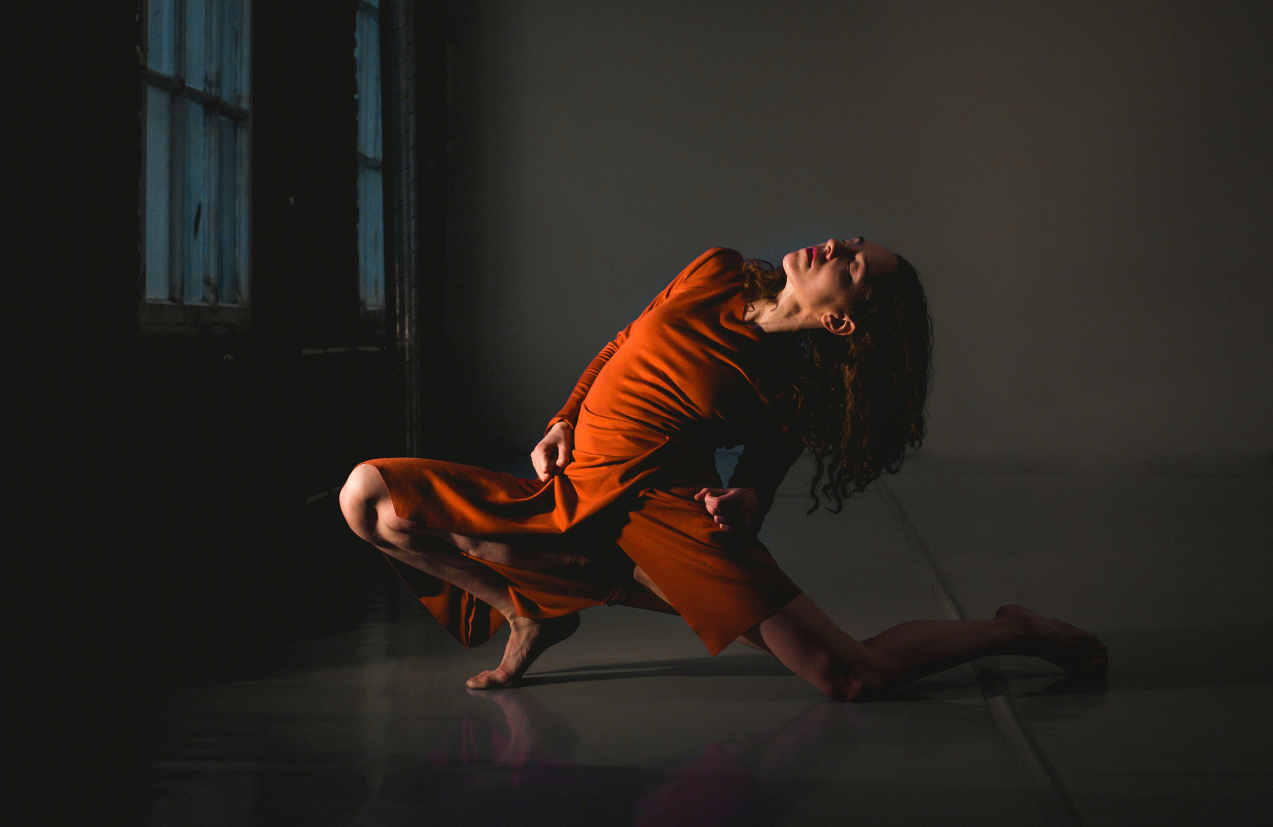 DANCE. Professional reportage photographer in Israel Julia Shaki