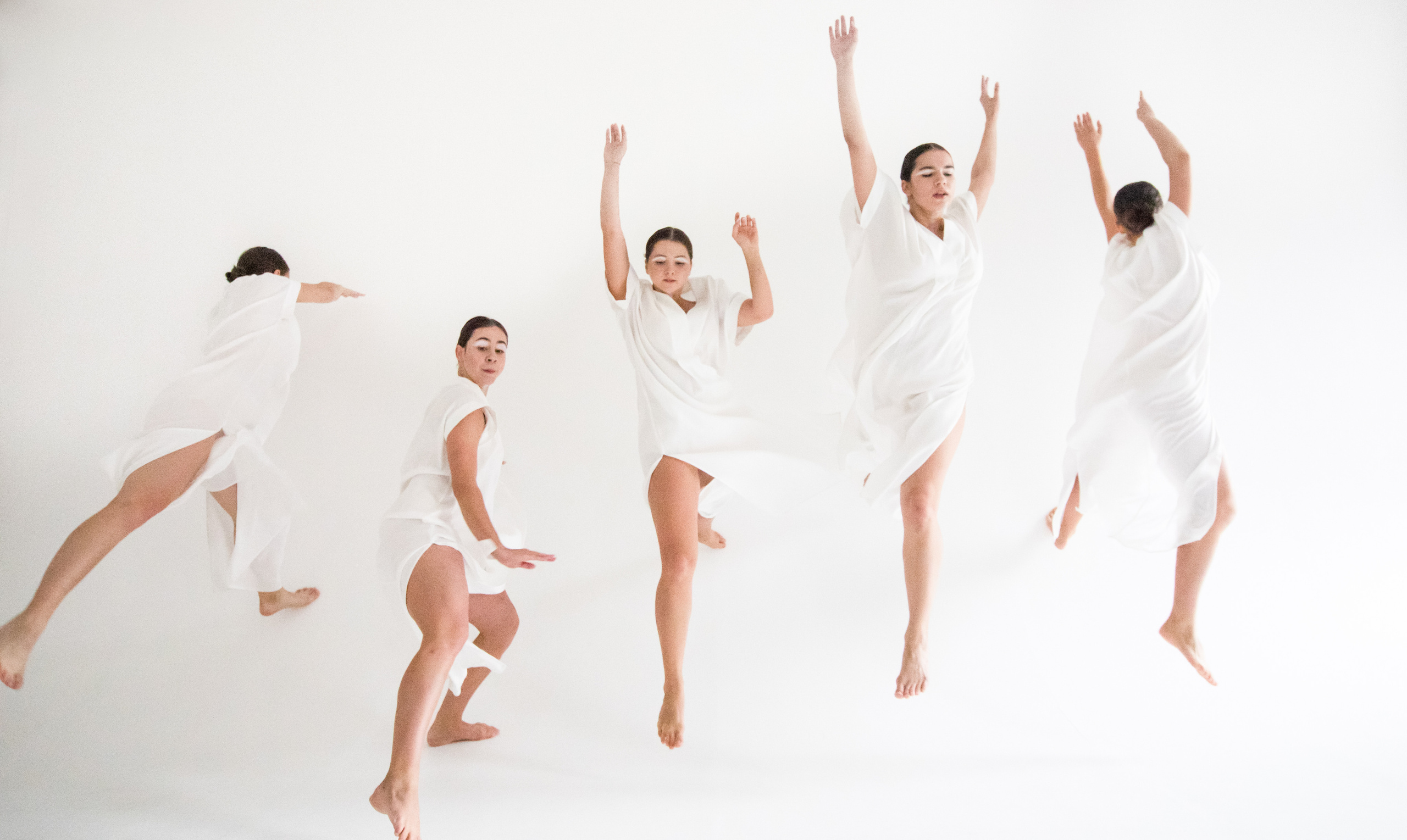 DANCE. Professional reportage photographer in Israel Julia Shaki