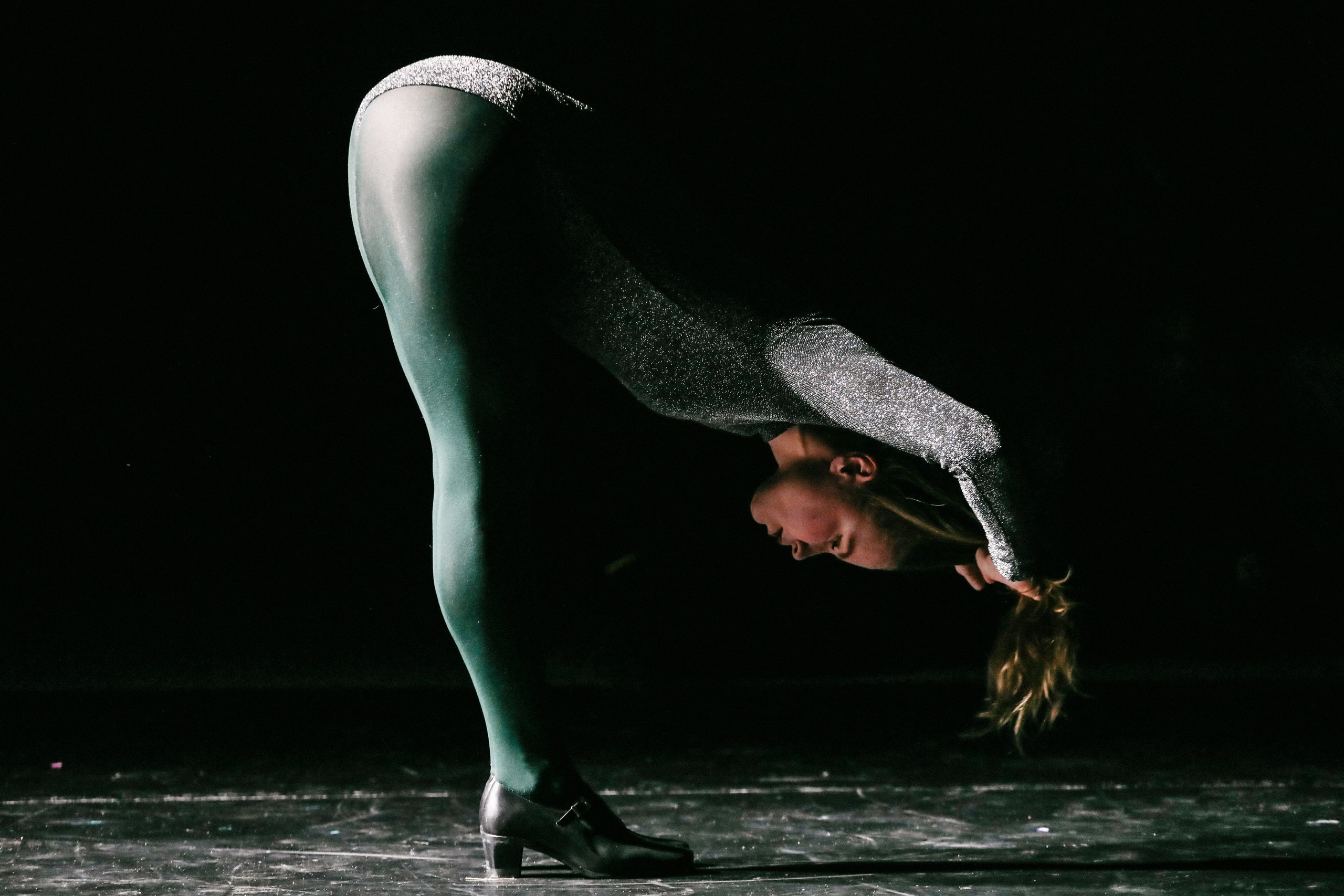 DANCE. Professional reportage photographer in Israel Julia Shaki