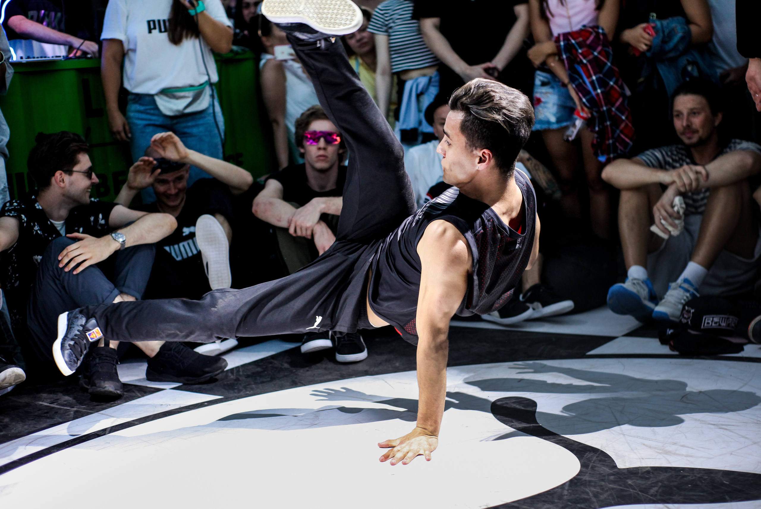 DANCE. Professional reportage photographer in Israel Julia Shaki