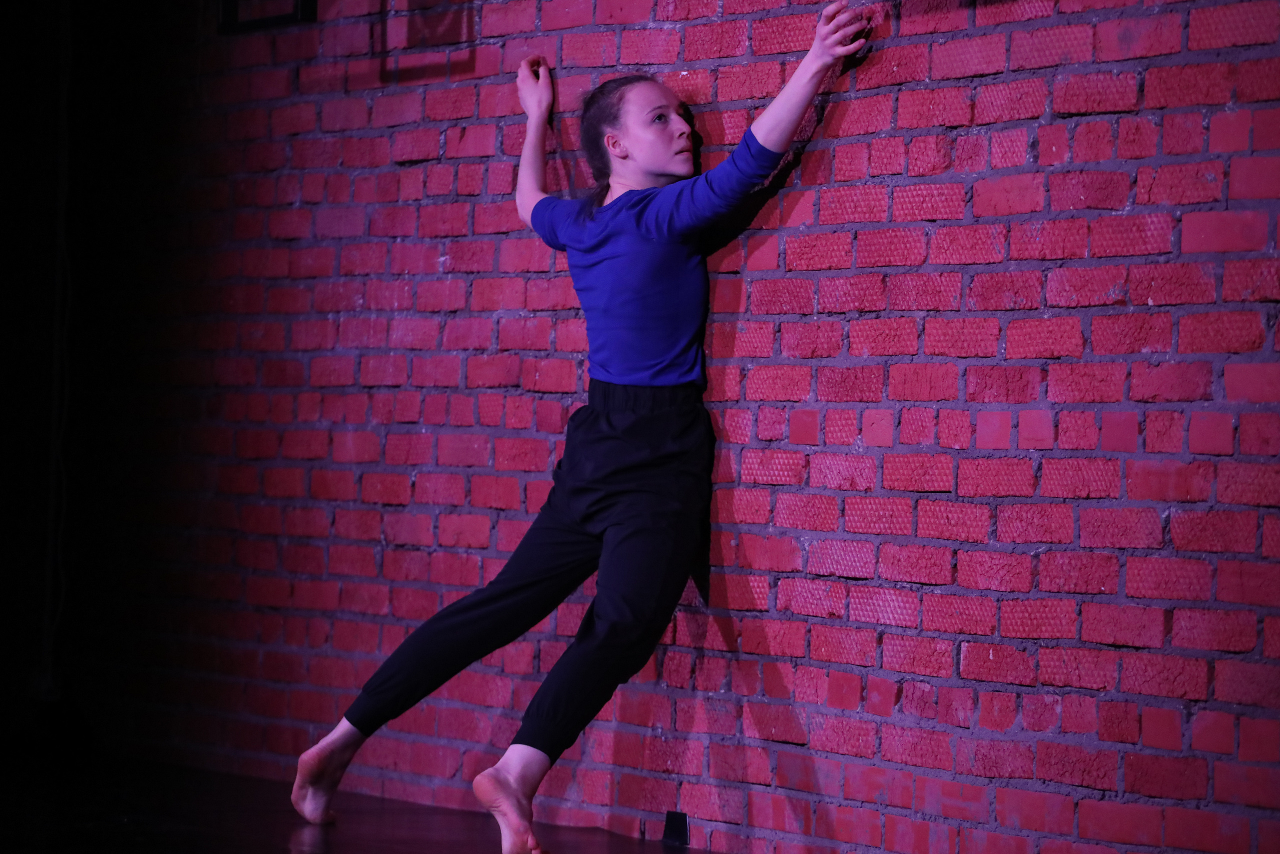 DANCE. Professional reportage photographer in Israel Julia Shaki