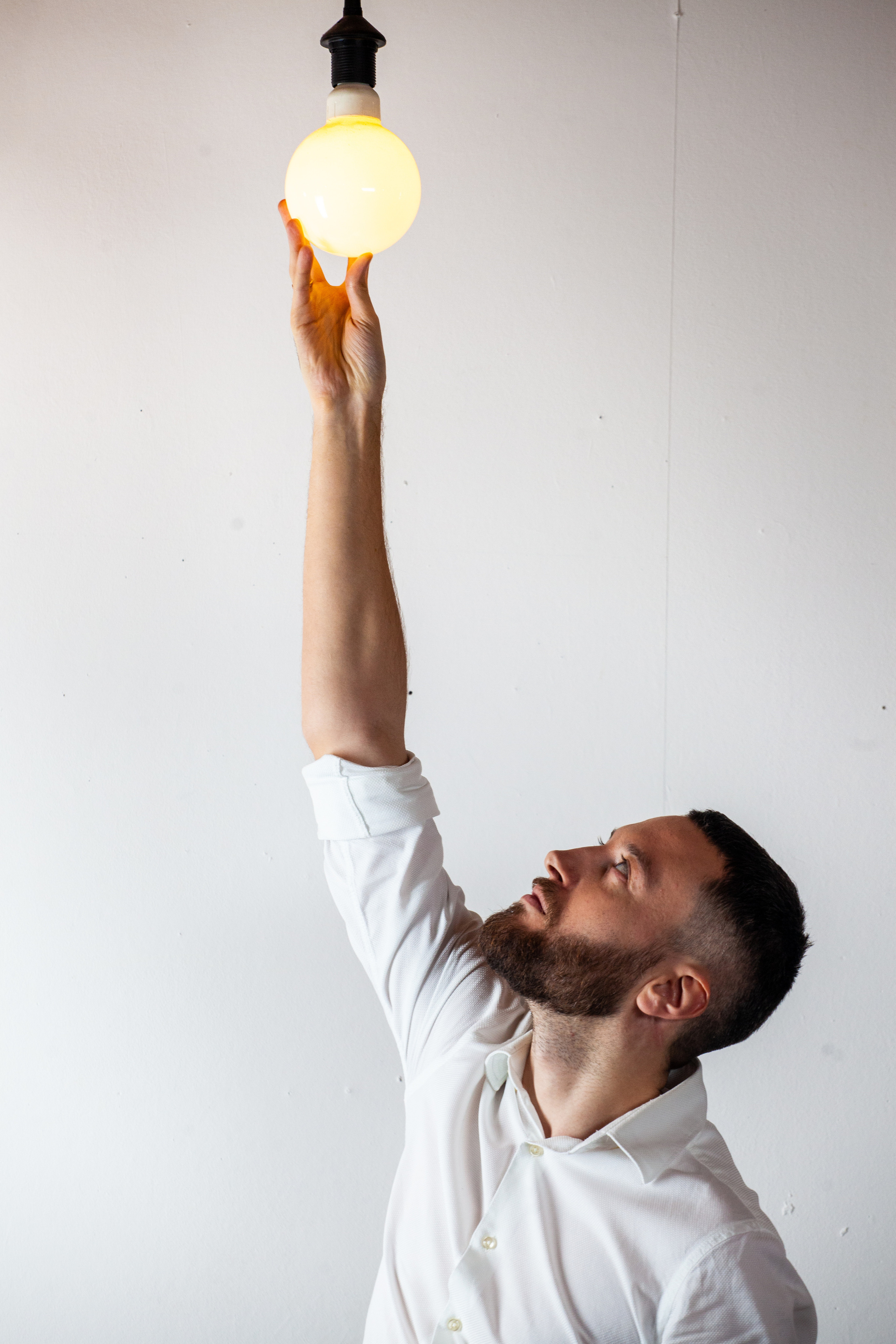 PORTRAIT. Professional reportage photographer in Israel Julia Shaki