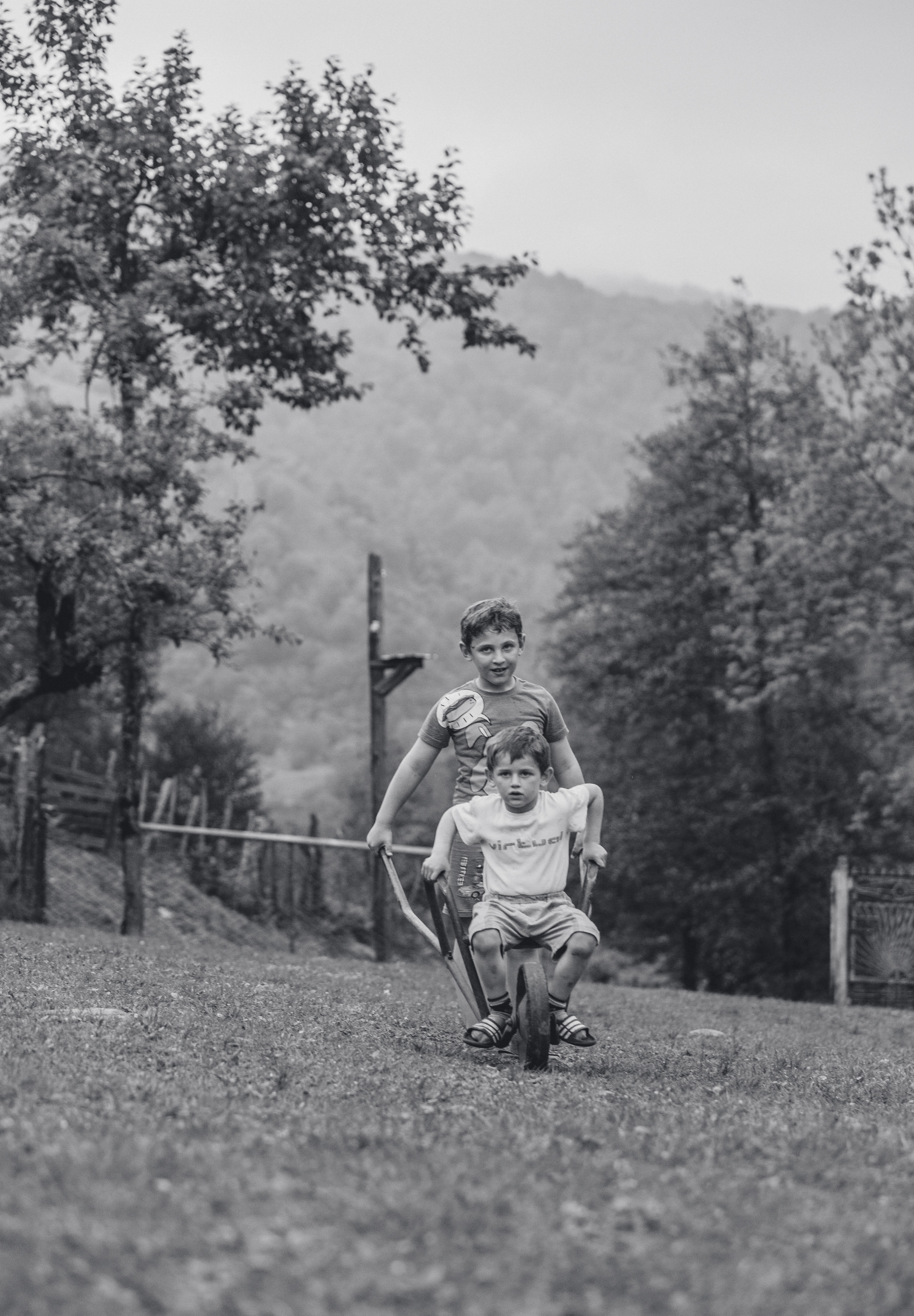 CHILDHOOD. Professional reportage photographer in Israel Julia Shaki