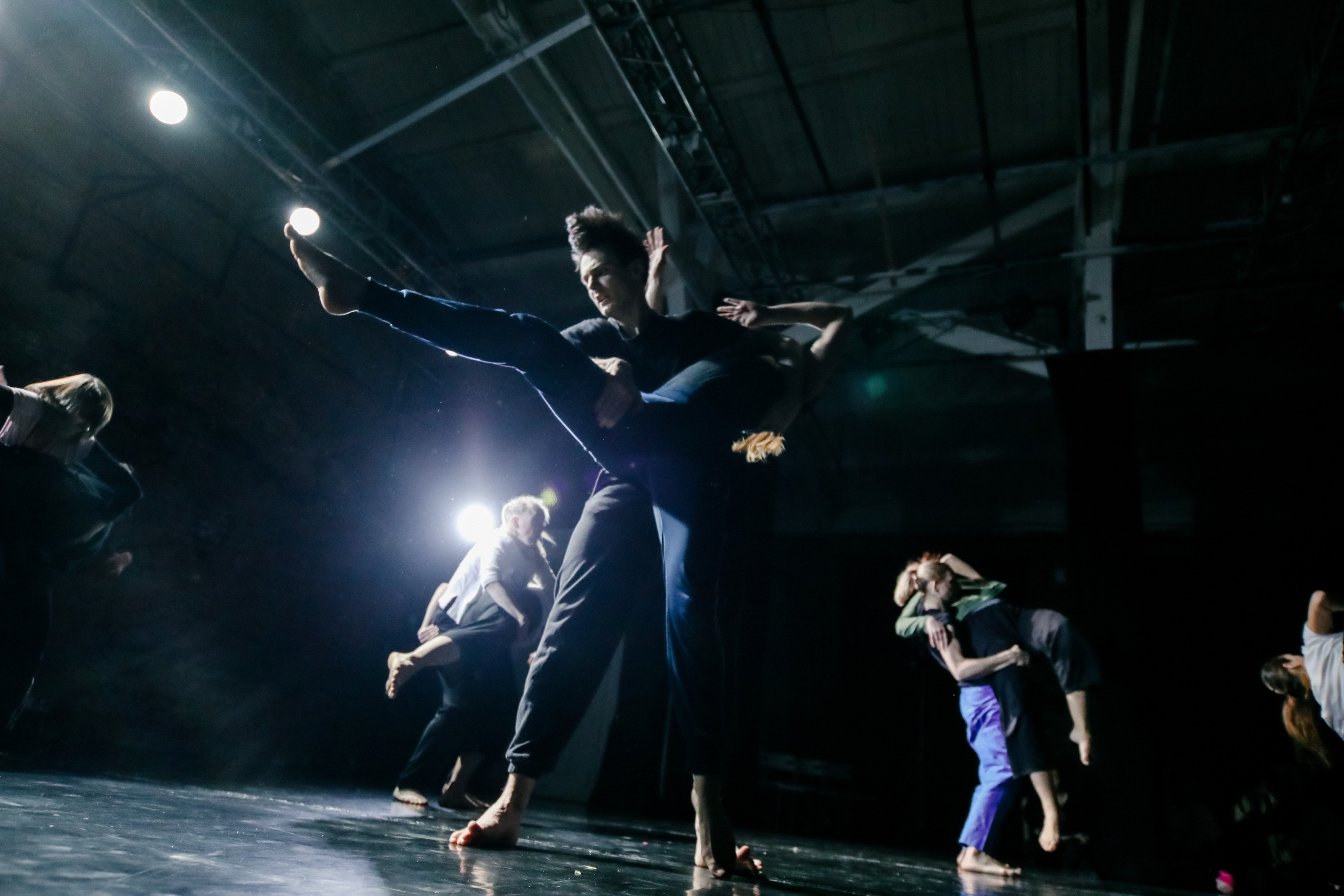DANCE. Professional reportage photographer in Israel Julia Shaki