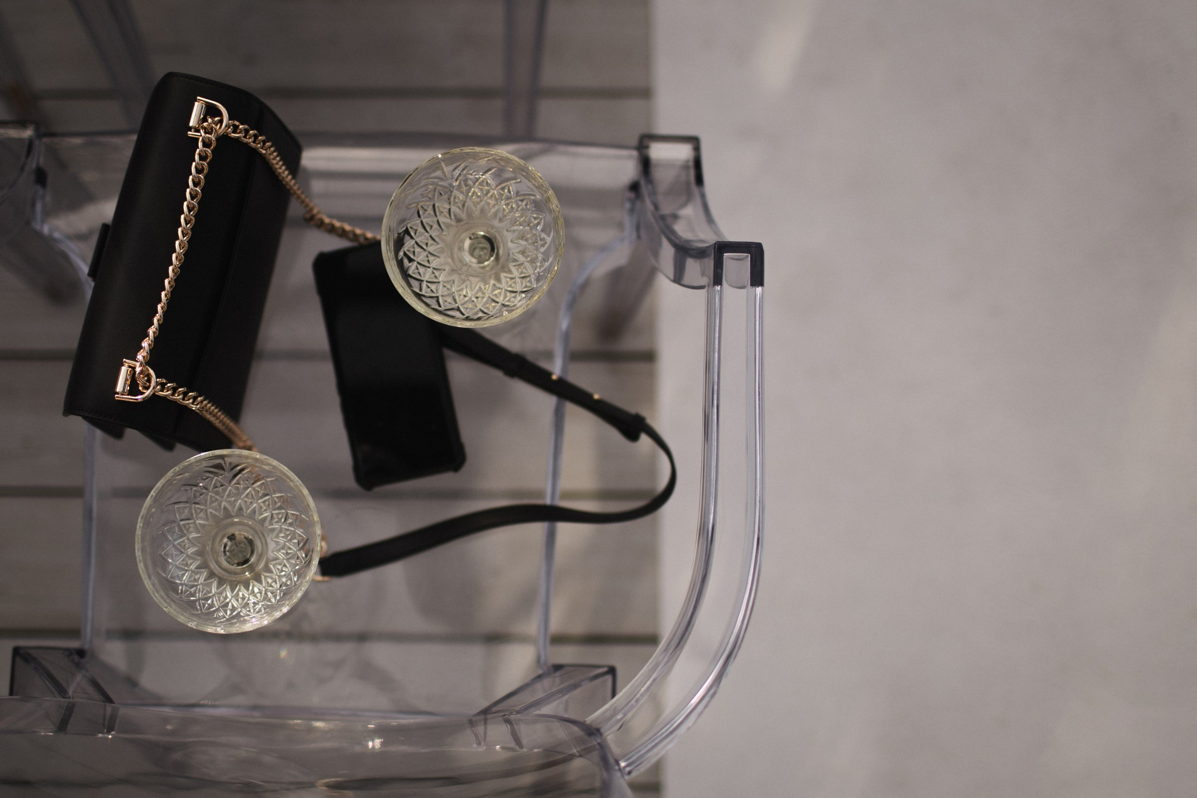 Собираемся на свадьбу вместе с фотосессией для двоих на утренние сборы. Свадебный, репортажный и портретный фотограф Сочи, Краснодар. Александра Зайцева