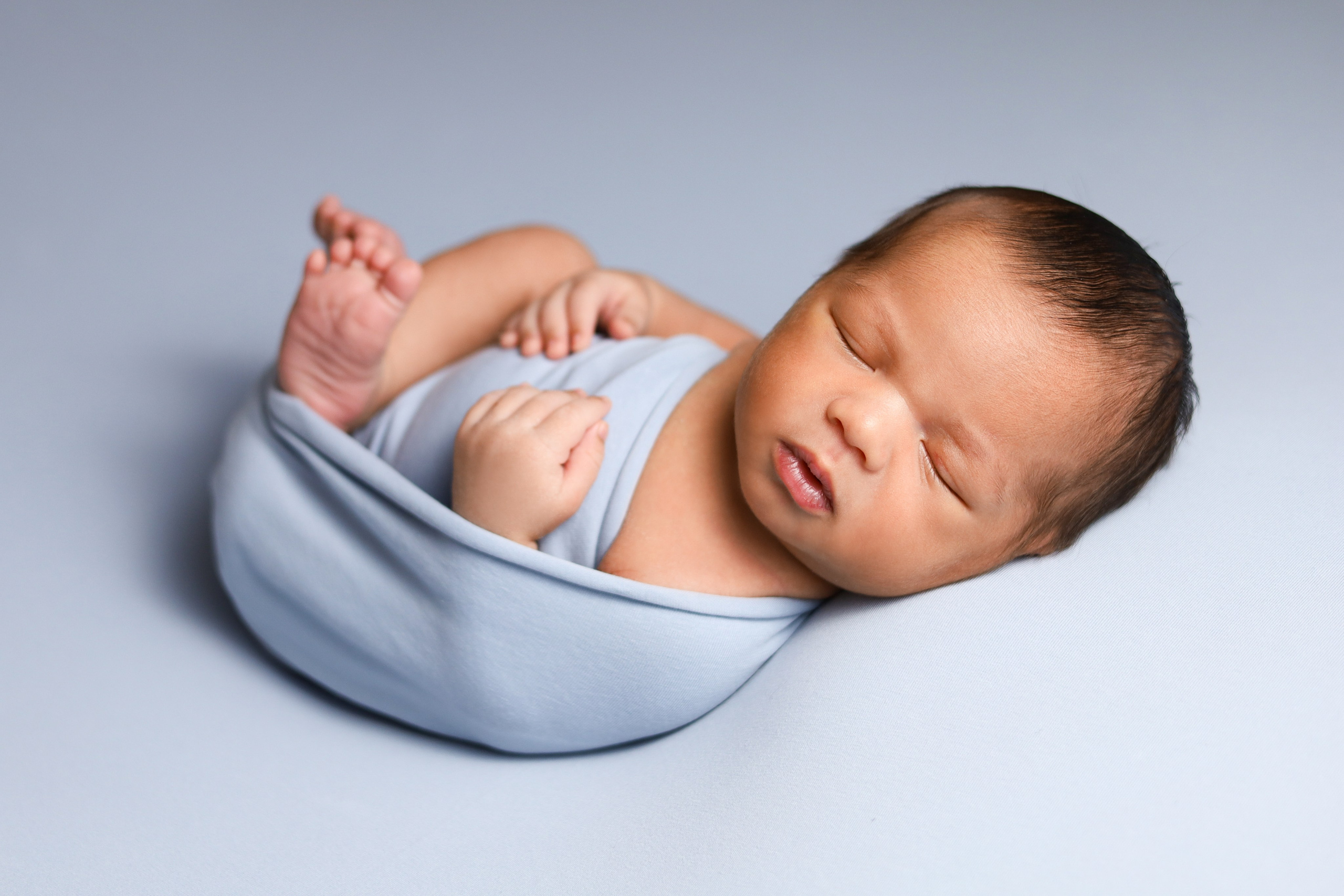 Новорожденные. Фотограф новорожденных Новосибирск