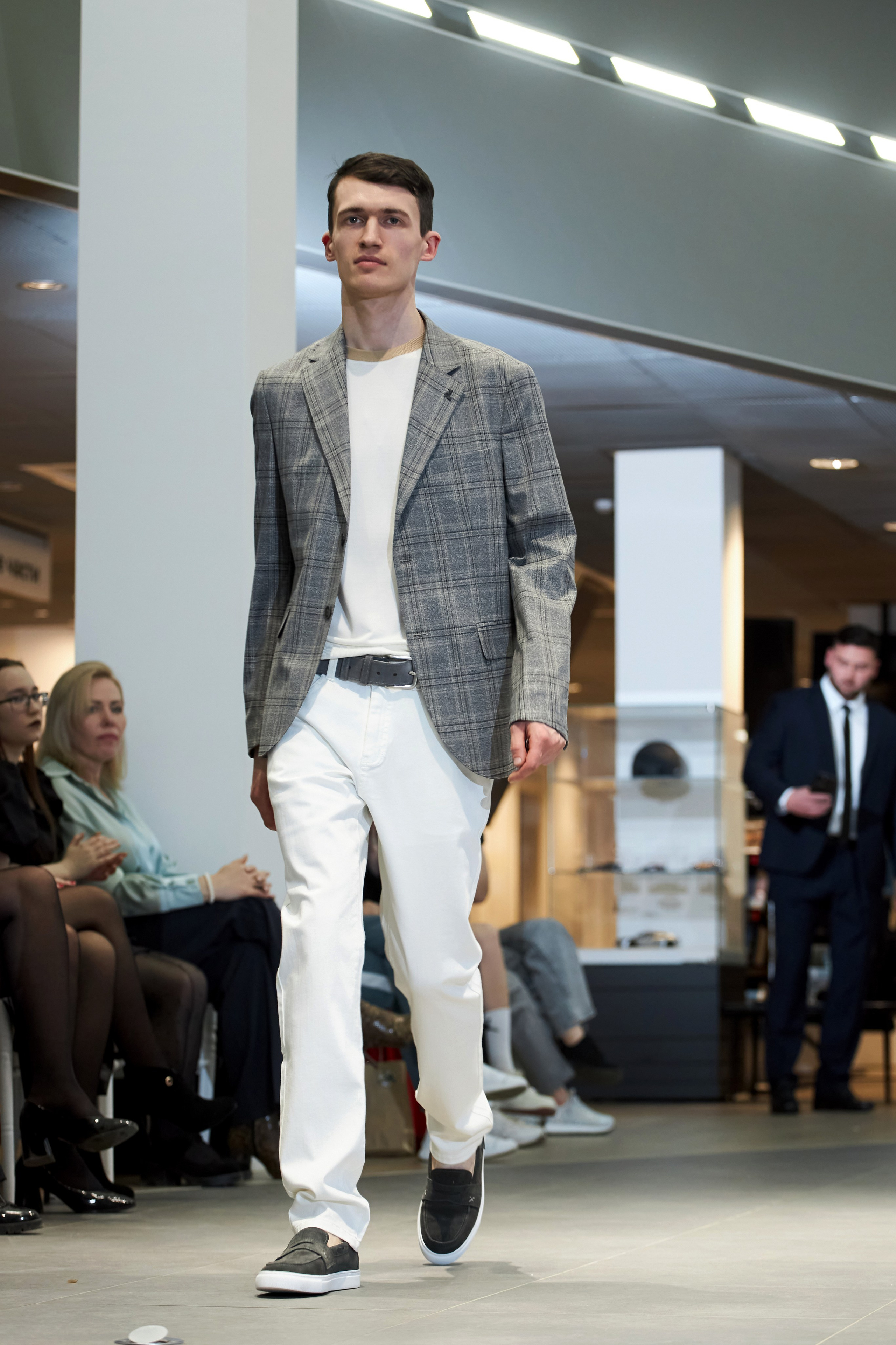 Репортаж «Жара в Городе». Фотограф Алексей Яковлев