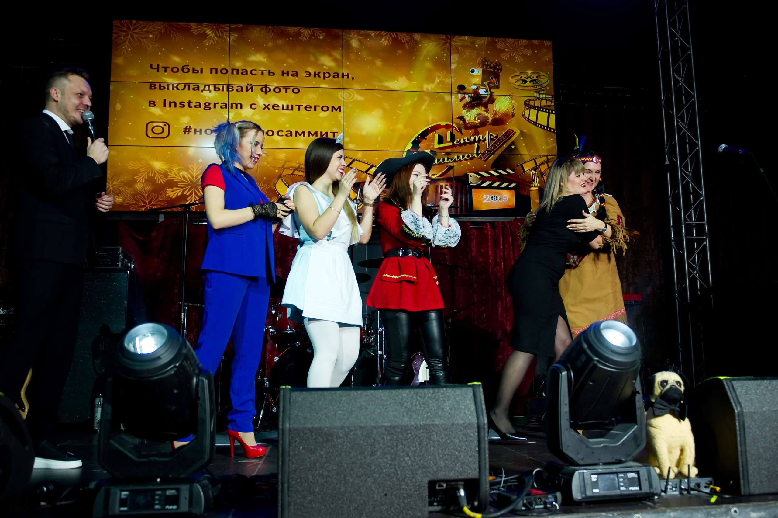 Новогодний корпоратив Summit. Репортажный фотограф и видеограф Слава Думчев. Тимбилдинги, отчетники, корпоративы