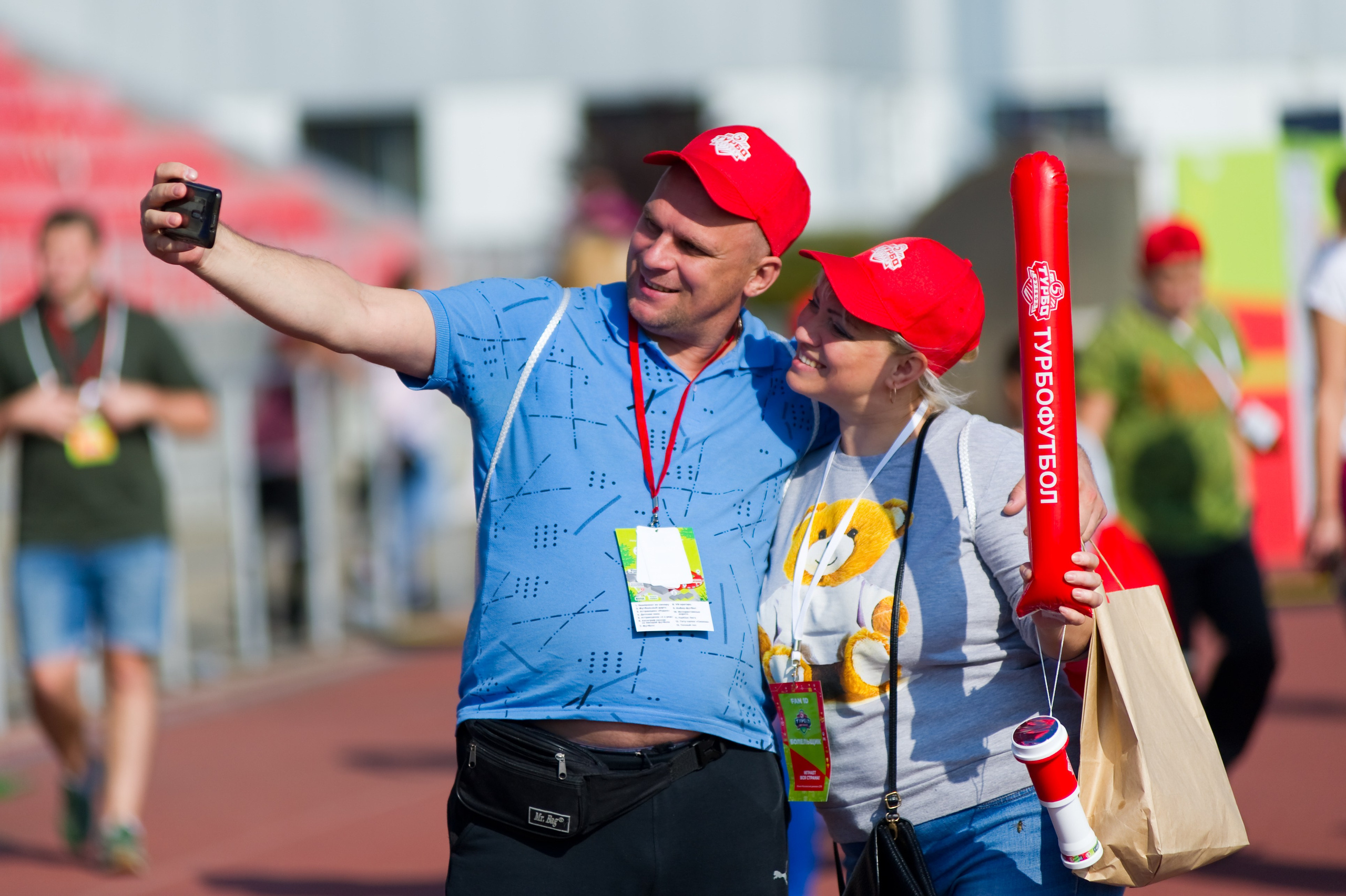 Турбофутбол (корпоративное соревнование «Пятерочки»). Репортажный фотограф и видеограф Слава Думчев. Тимбилдинги, отчетники, корпоративы