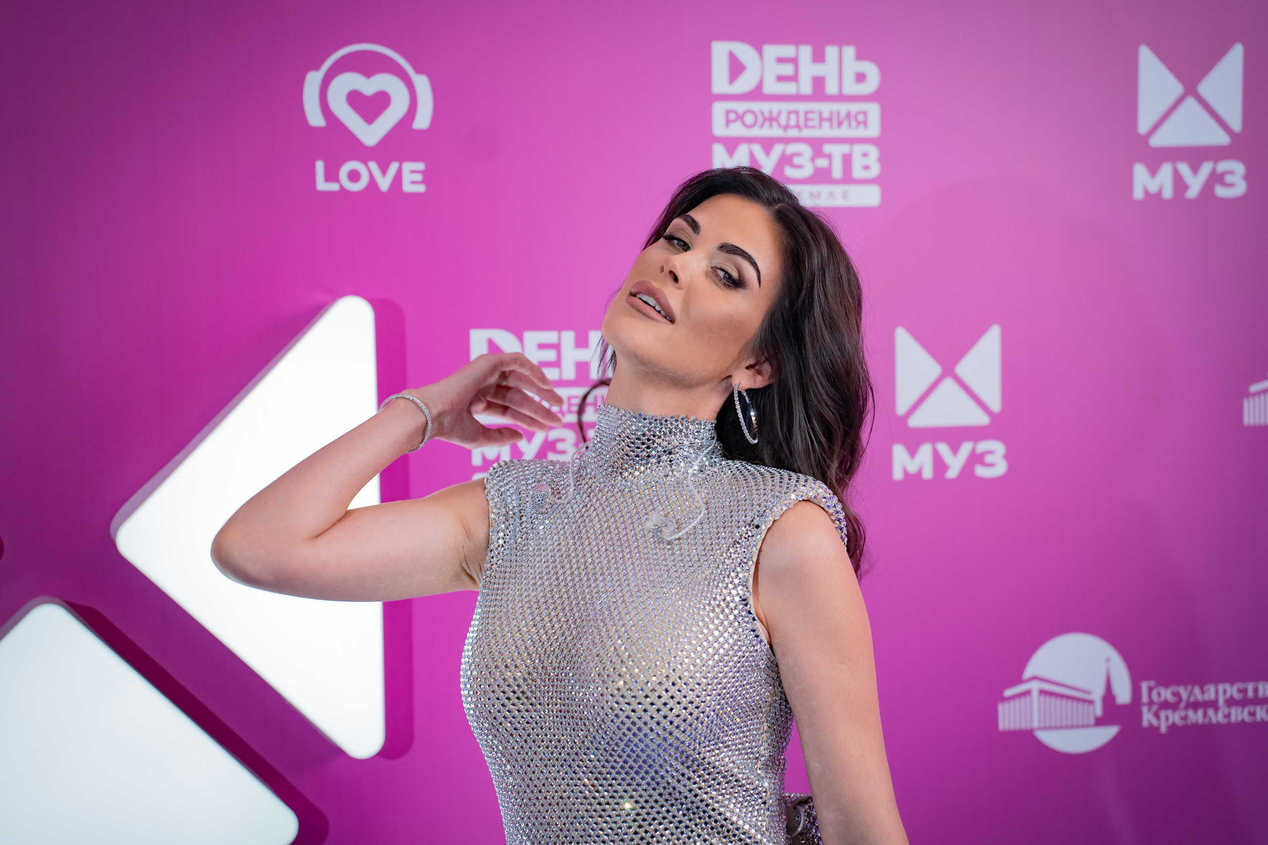 МУЗ ТВ Репортаж для певицы Ильвины. Фото / Видеосъемка в Москве