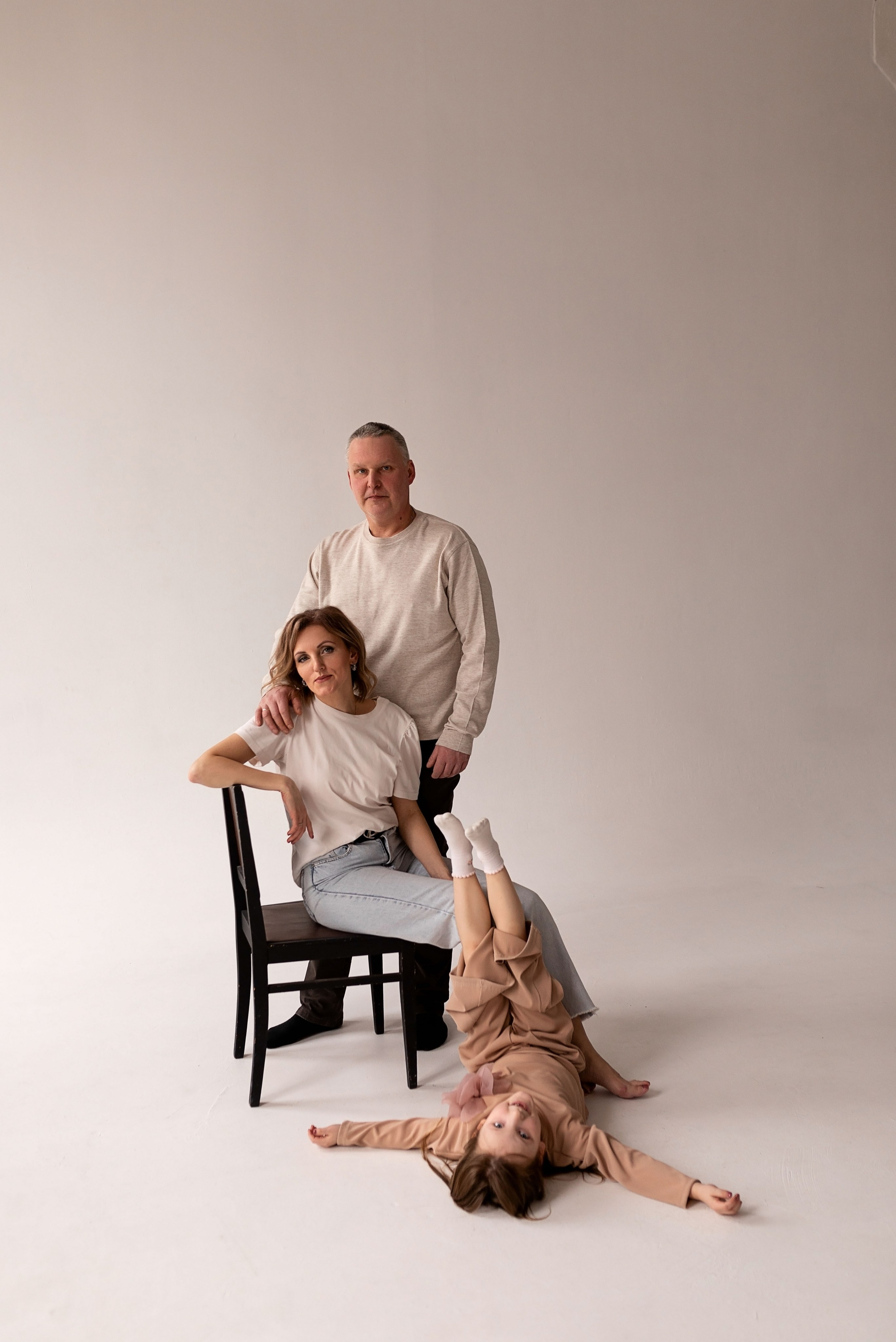 Сергей, Марина, Маша. Главная