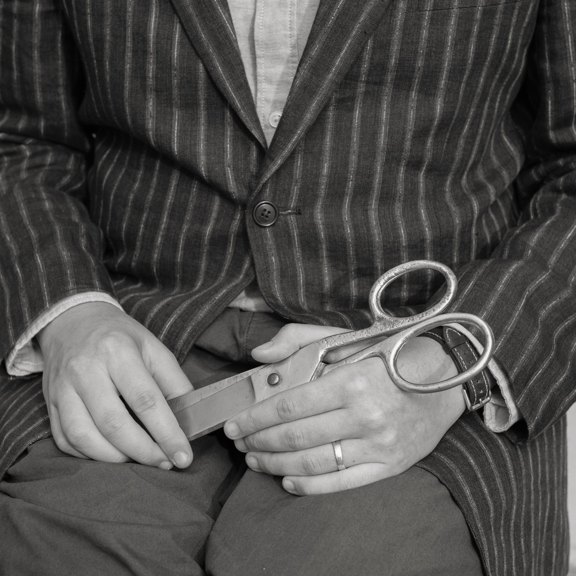 Thread the Needle. Lesha Pavlov