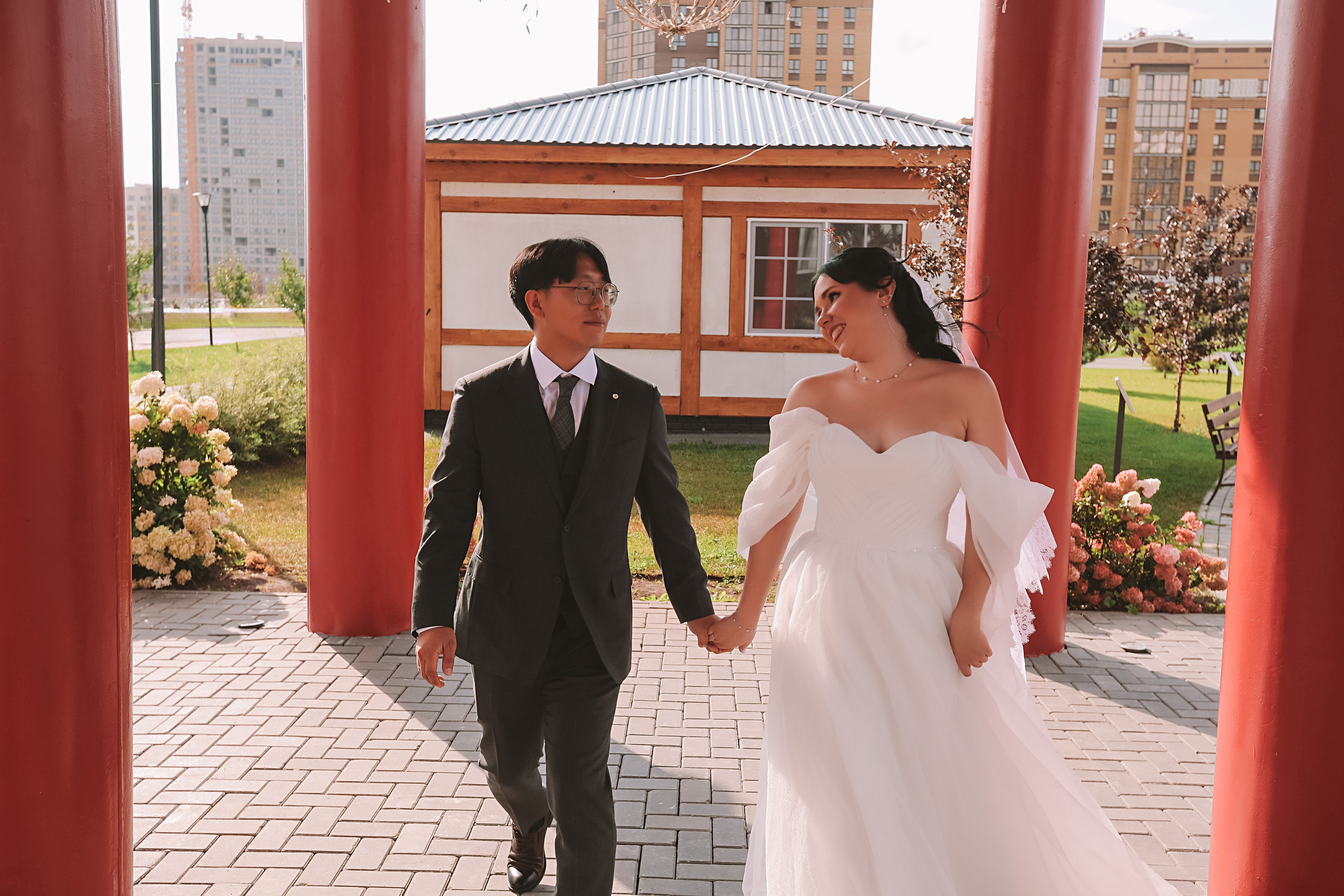 Айвазовский и парк дружбы народов. Семейный фотограф Тюмень, фотограф на роды Салмина Мария