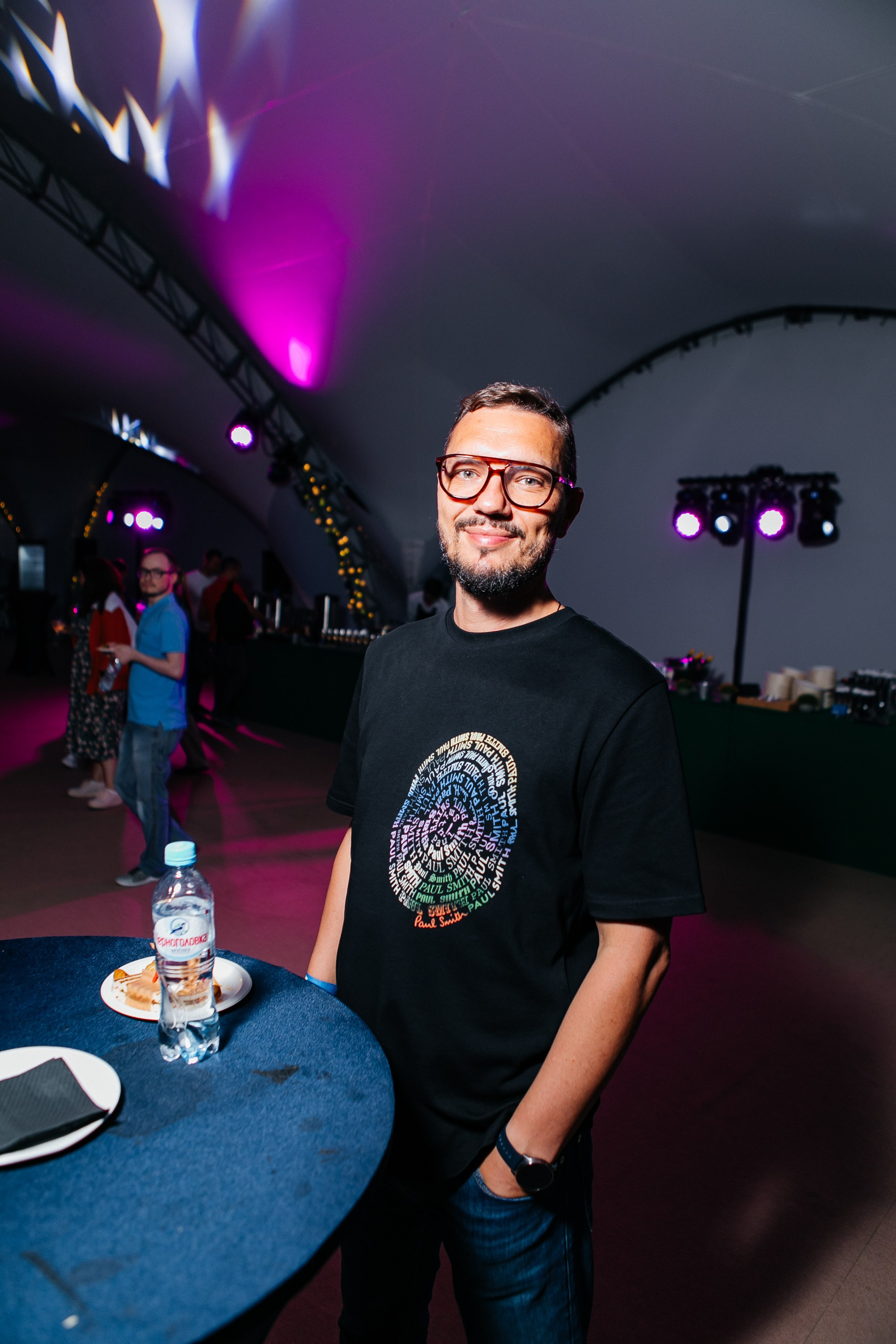 МИР событие на 1200 человек. Фотограф в Москве Дмитрий Жарков