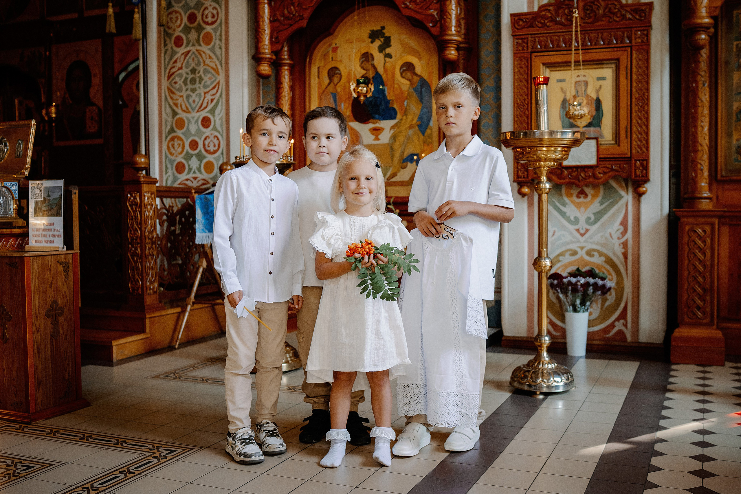 Крещение Евы. Фотограф на Крещение и Венчание в Красноярске Рамазанова Юлия