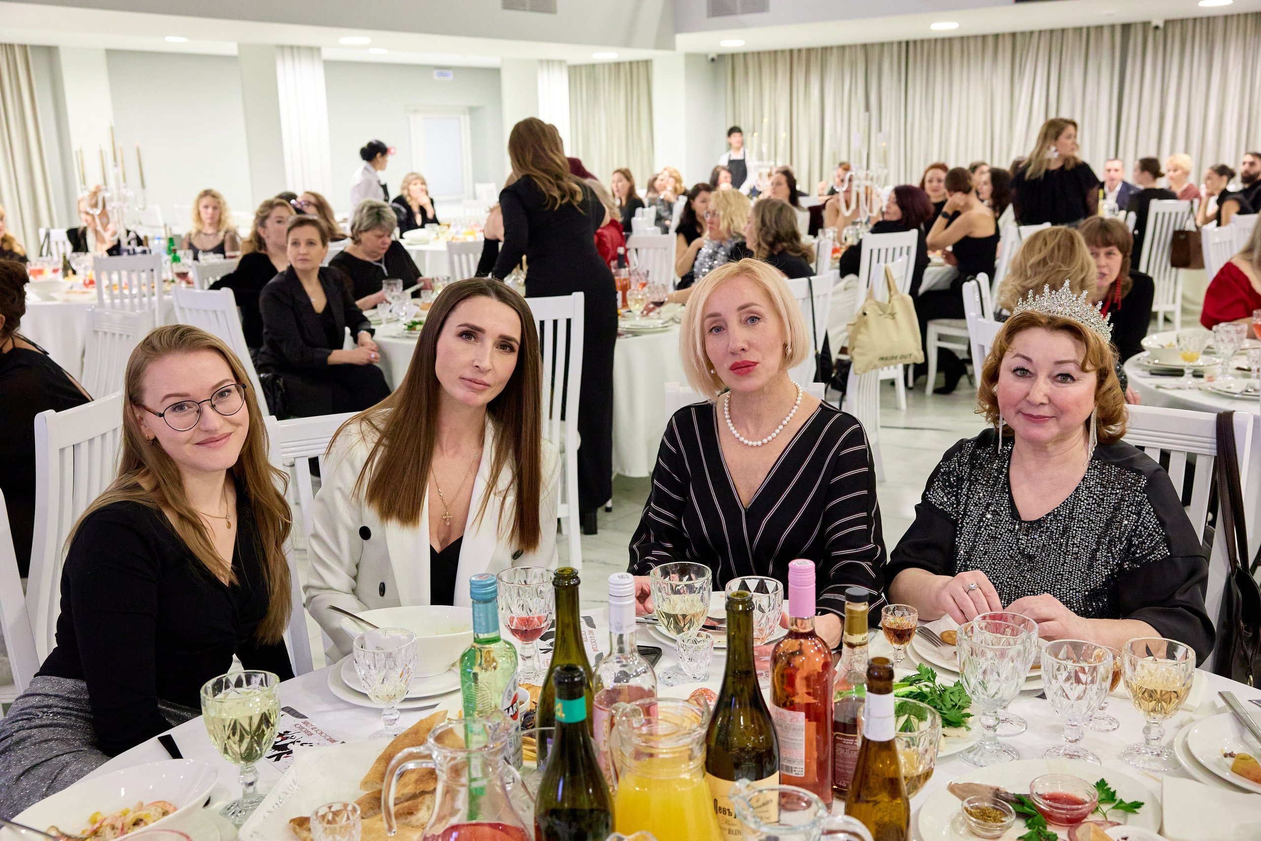 «Новосёл», новогодний корпоратив. Предметный и репортажный фотограф Алексей Кротов