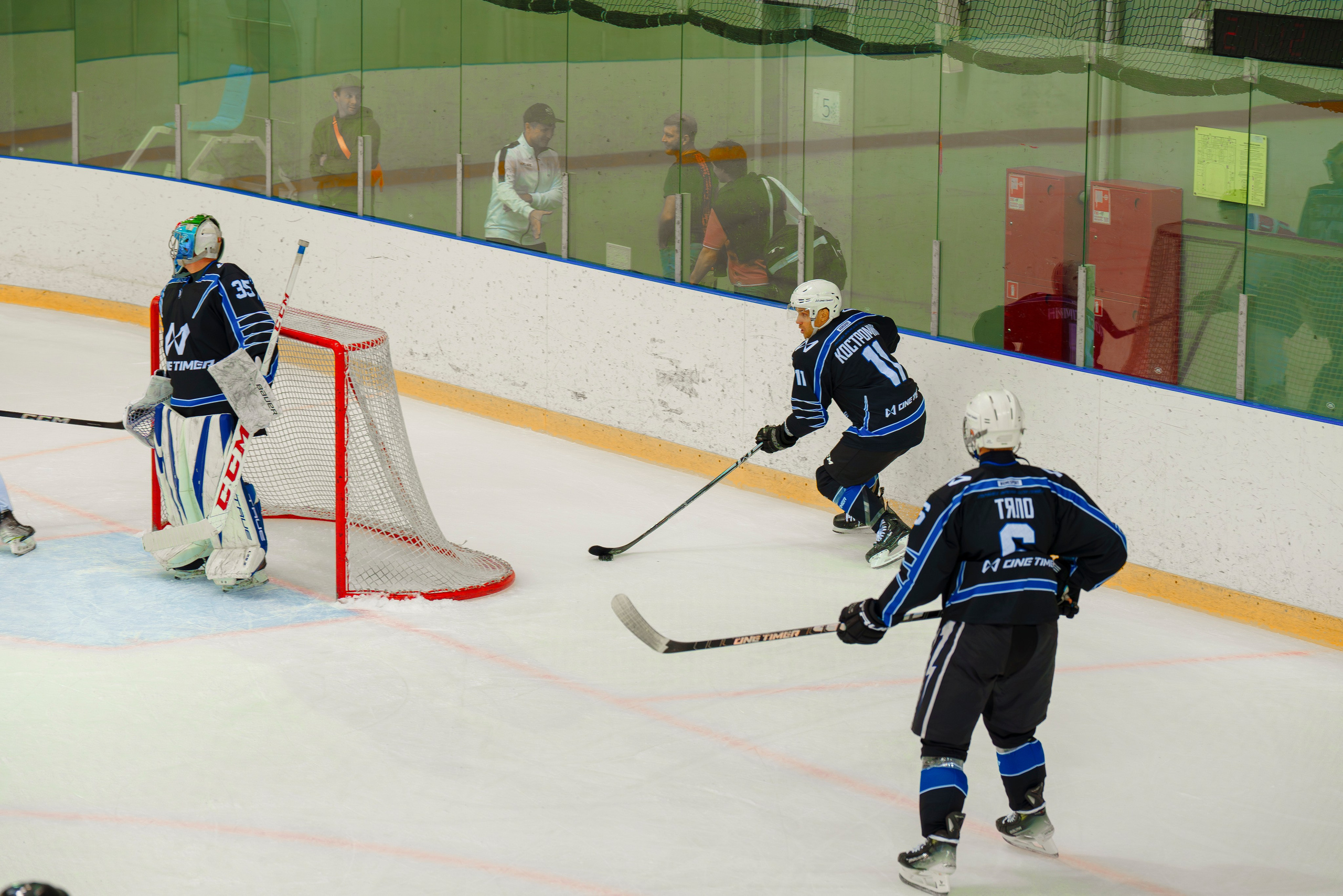 Фотосъемка хоккейных матчей в Сочи. Фотограф видеограф Геннадий Янбаев в Сочи, Краснодаре