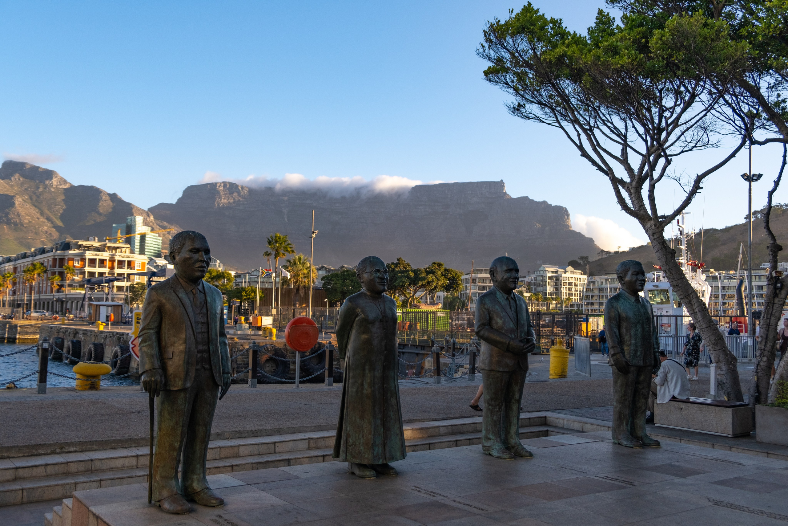 Морские котики и закат. Фотографии из путешествий