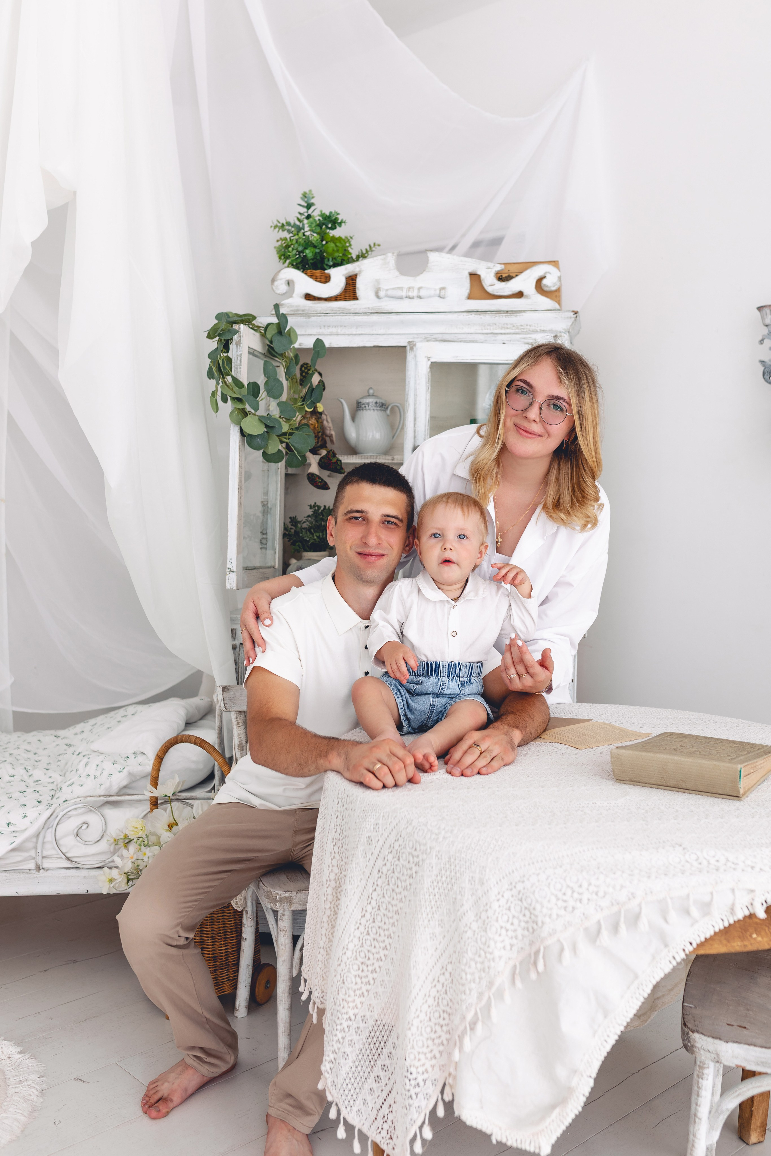 Детские фотосессии в студии Барнаул. Фотограф новорожденных в г. Барнаул Ренпенинг Катерина