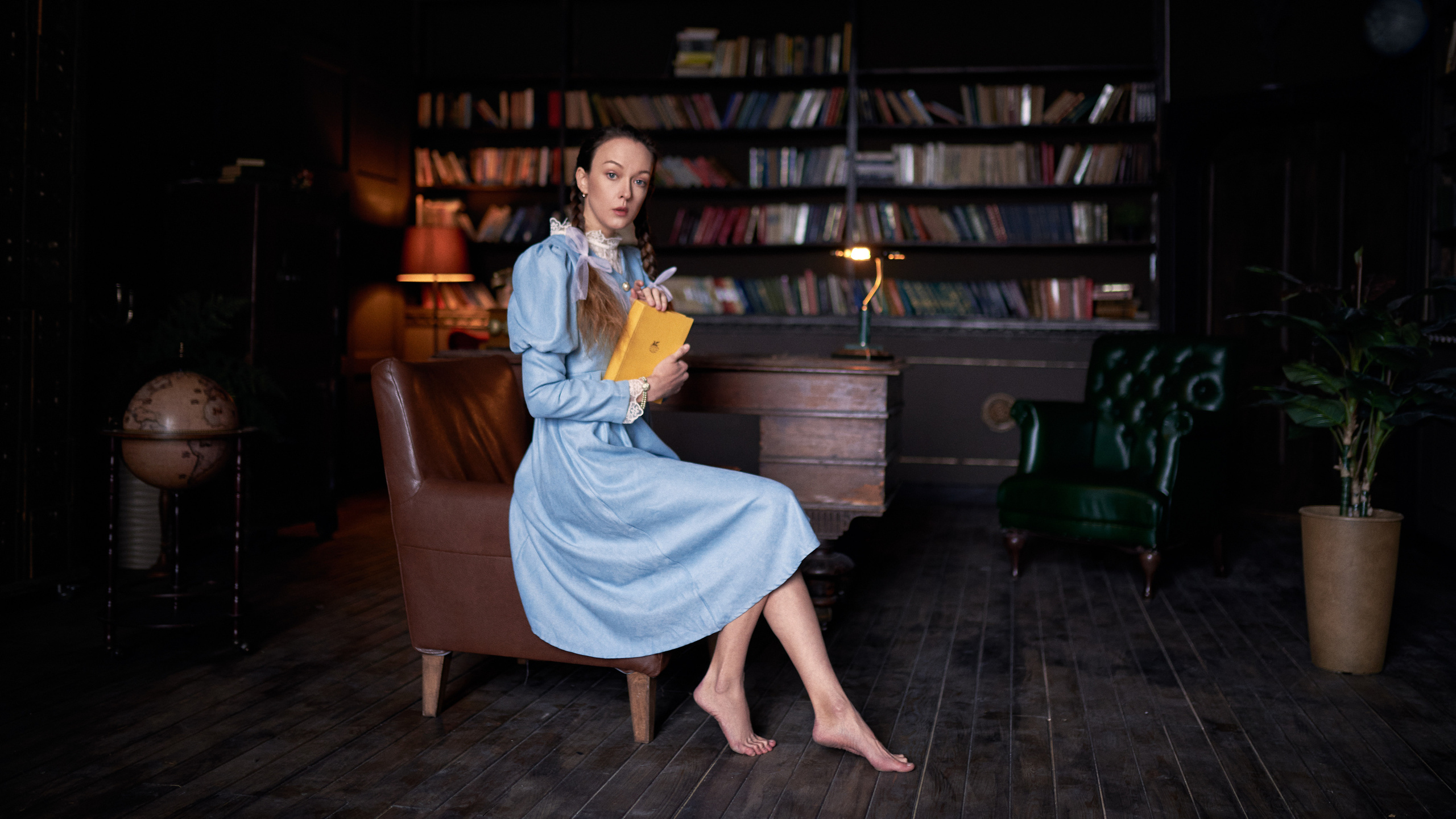 Женский портрет в интерьере. Макс Пыжик портретный фотограф в Москве