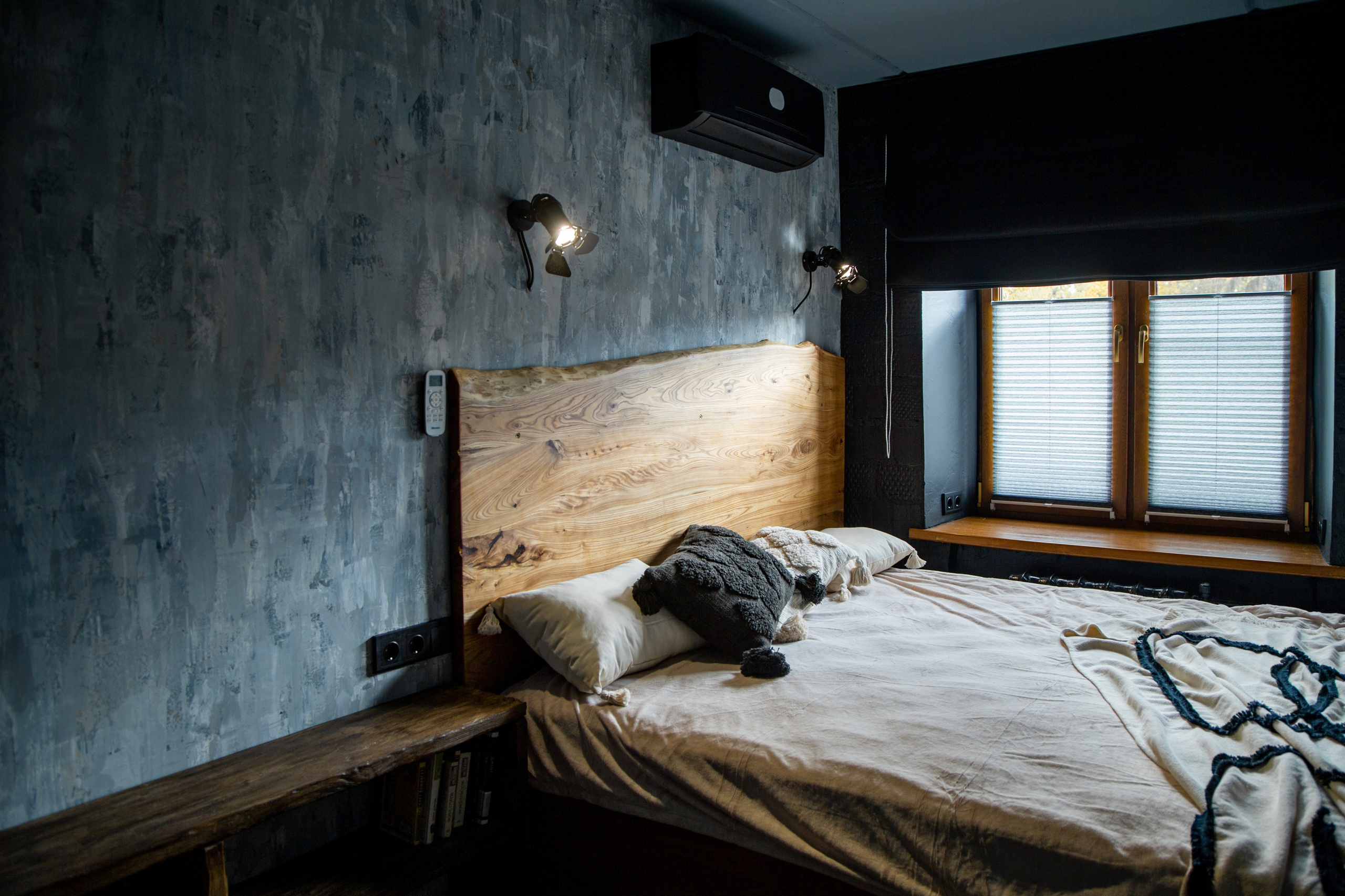 Кошкин дом. Фотограф Оля Батист