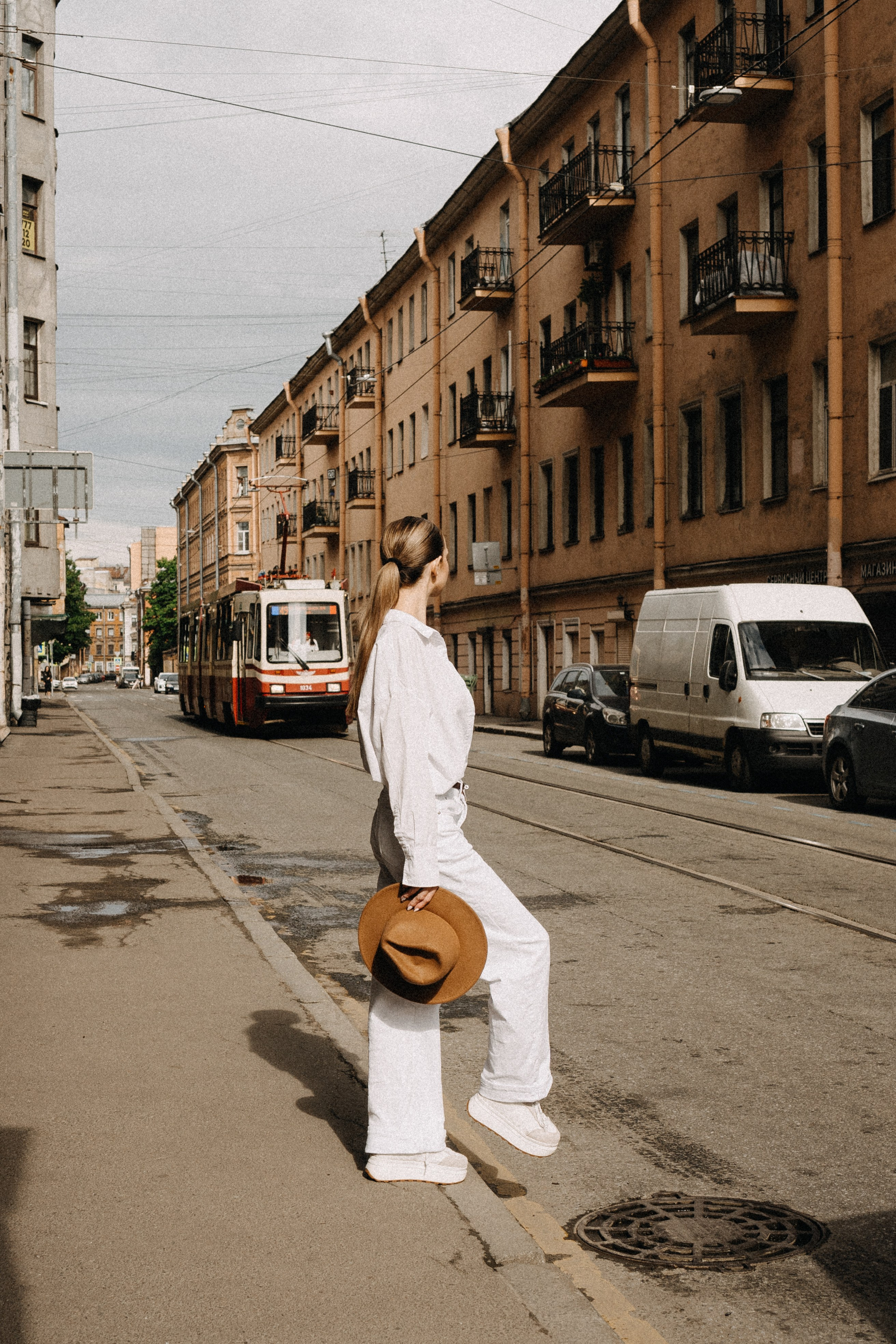 МЫ ГУЛЯЛИ ПРО КРЫШАМ ПИТЕРА. Профессиональный фотограф, Санкт-Петербург — Виктория Богомолова
