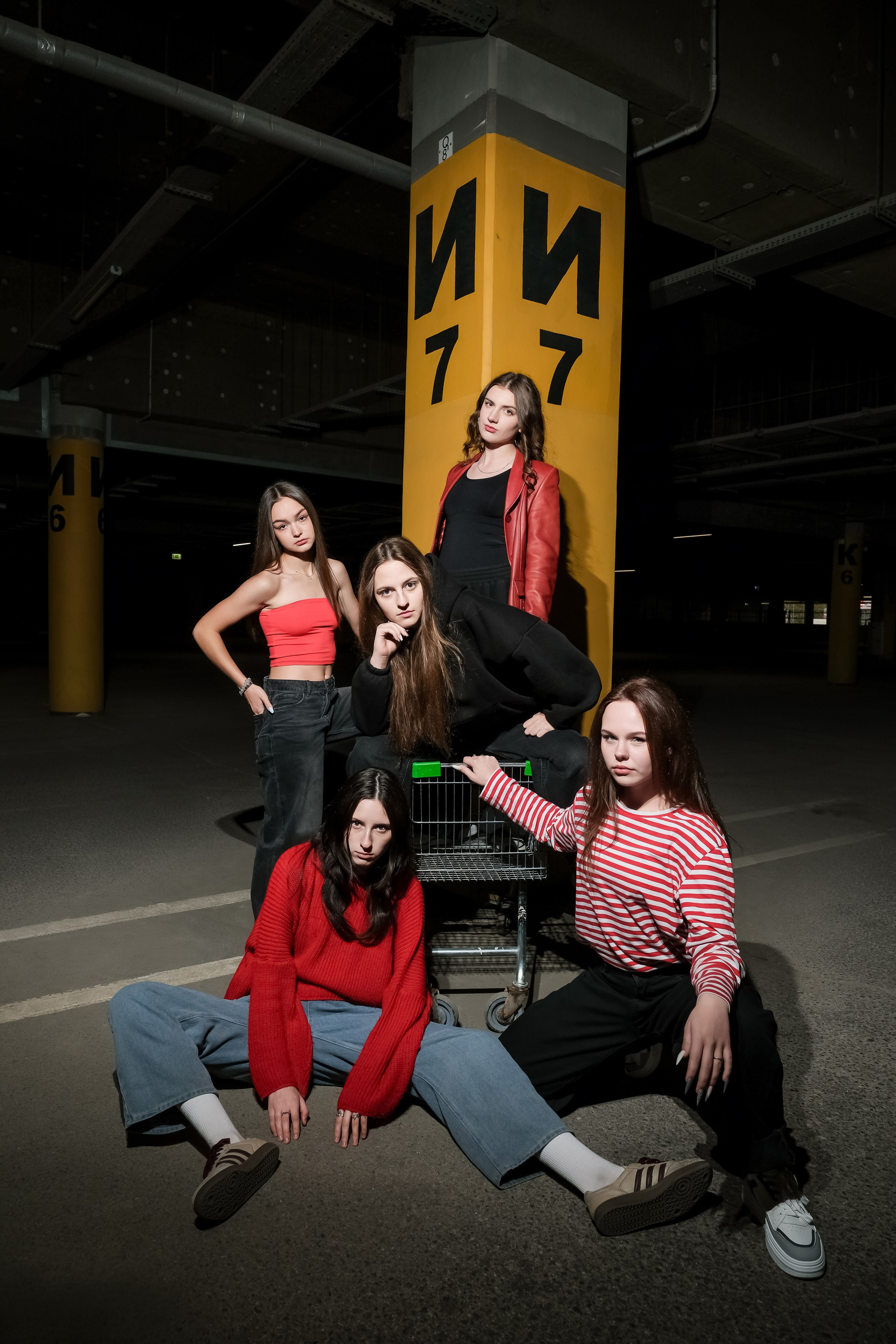 Современные выпускные альбомы