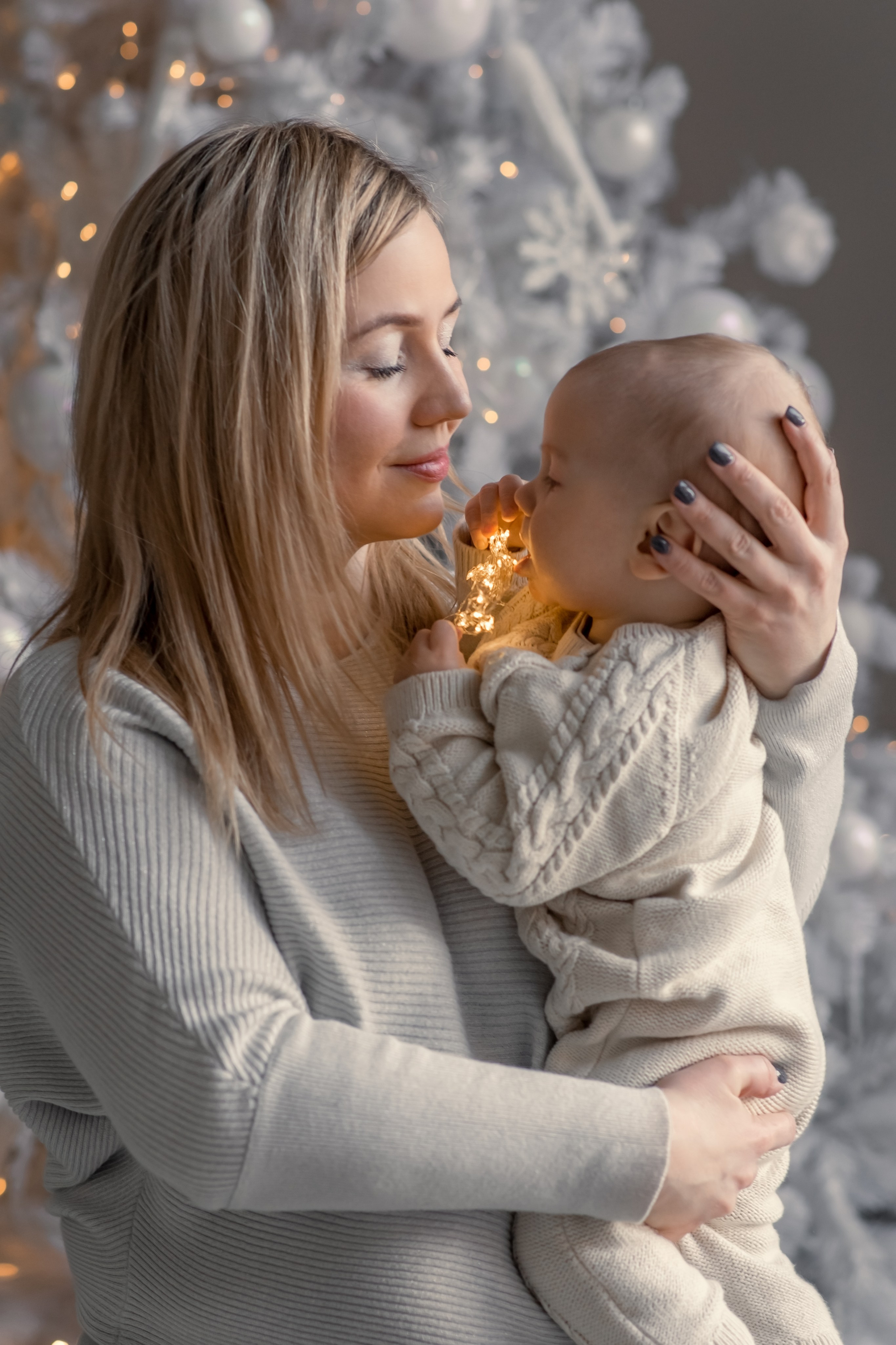 Студийные съёмки, портфолио. Фотограф на крещение и венчание, семейный фотограф в Санкт-Петербурге