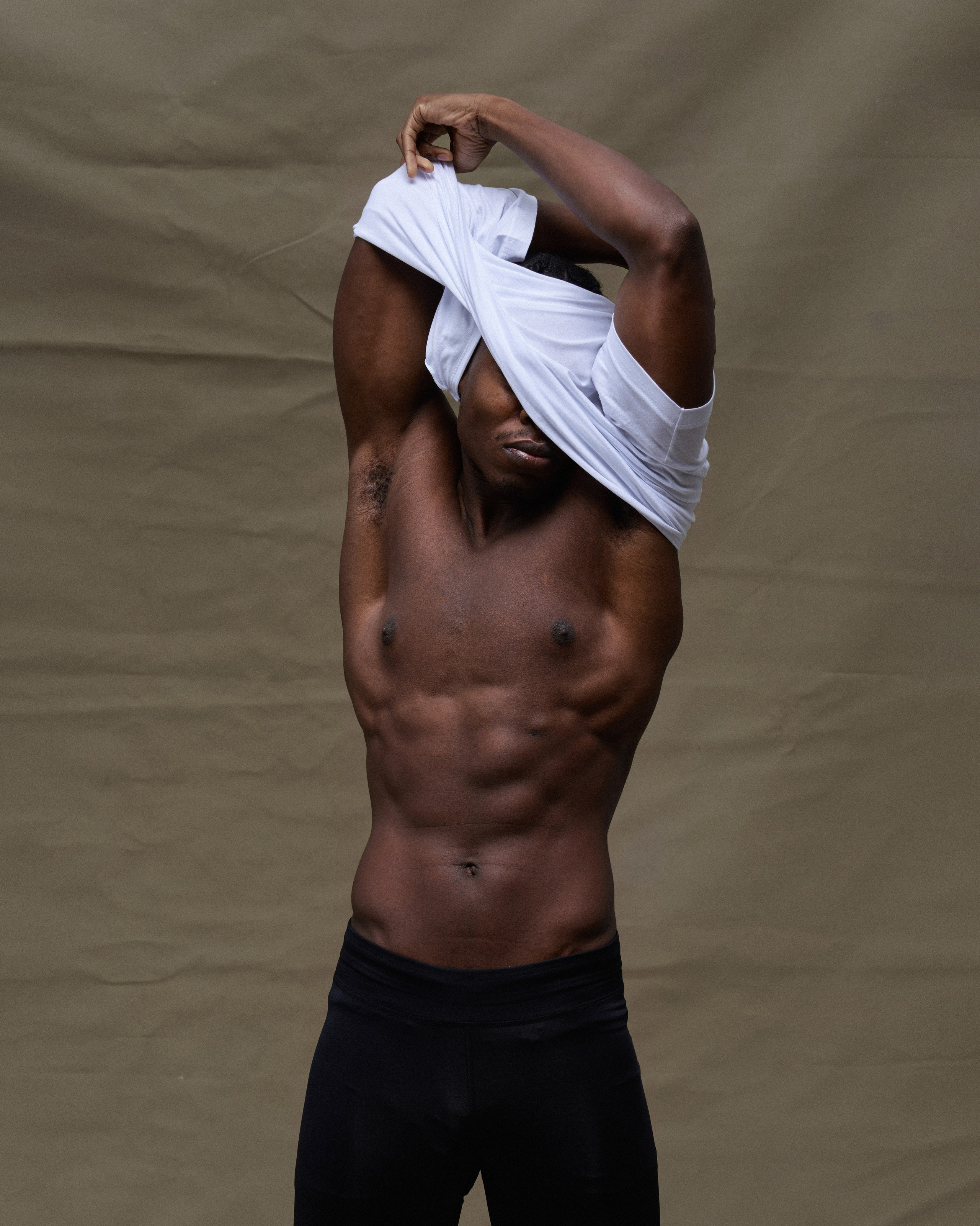 IRNBYCLUB content. Nadezhda Diskant is a Moscow and Saint Petersburg based photographer