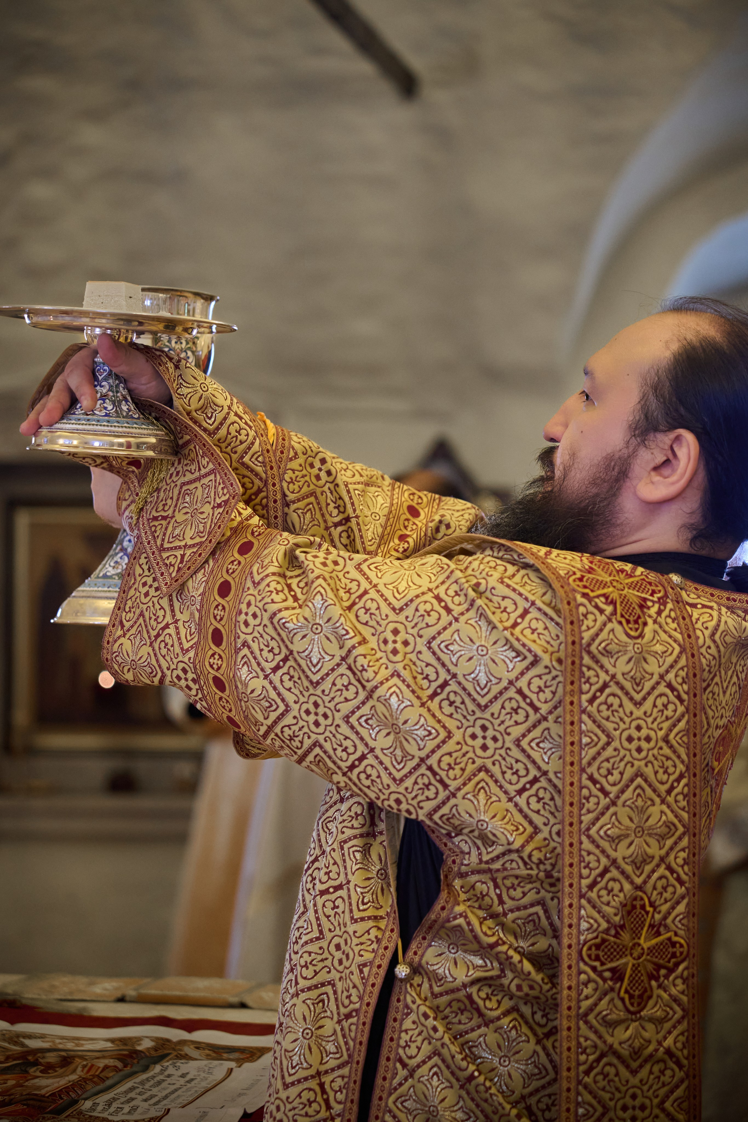 Литургия на китайском языке. Фотограф в Москве