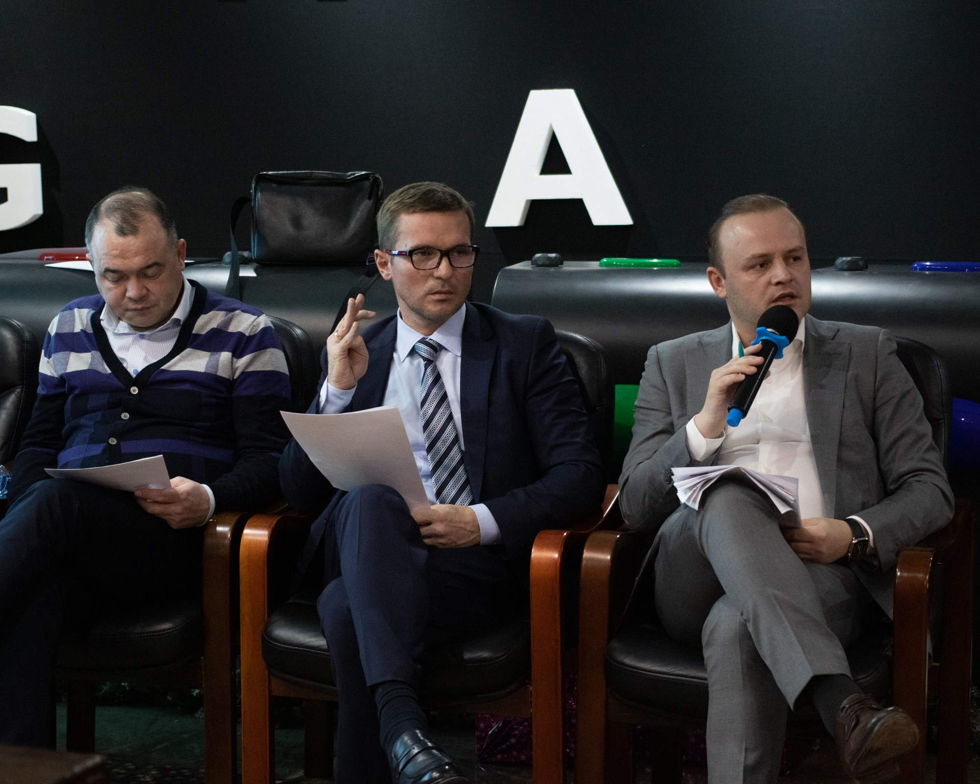 Встреча с Владиславом Даванковым и «Опора России». Репортажный, промышленный и маркетплейс-фотограф Дмитрий Чернат