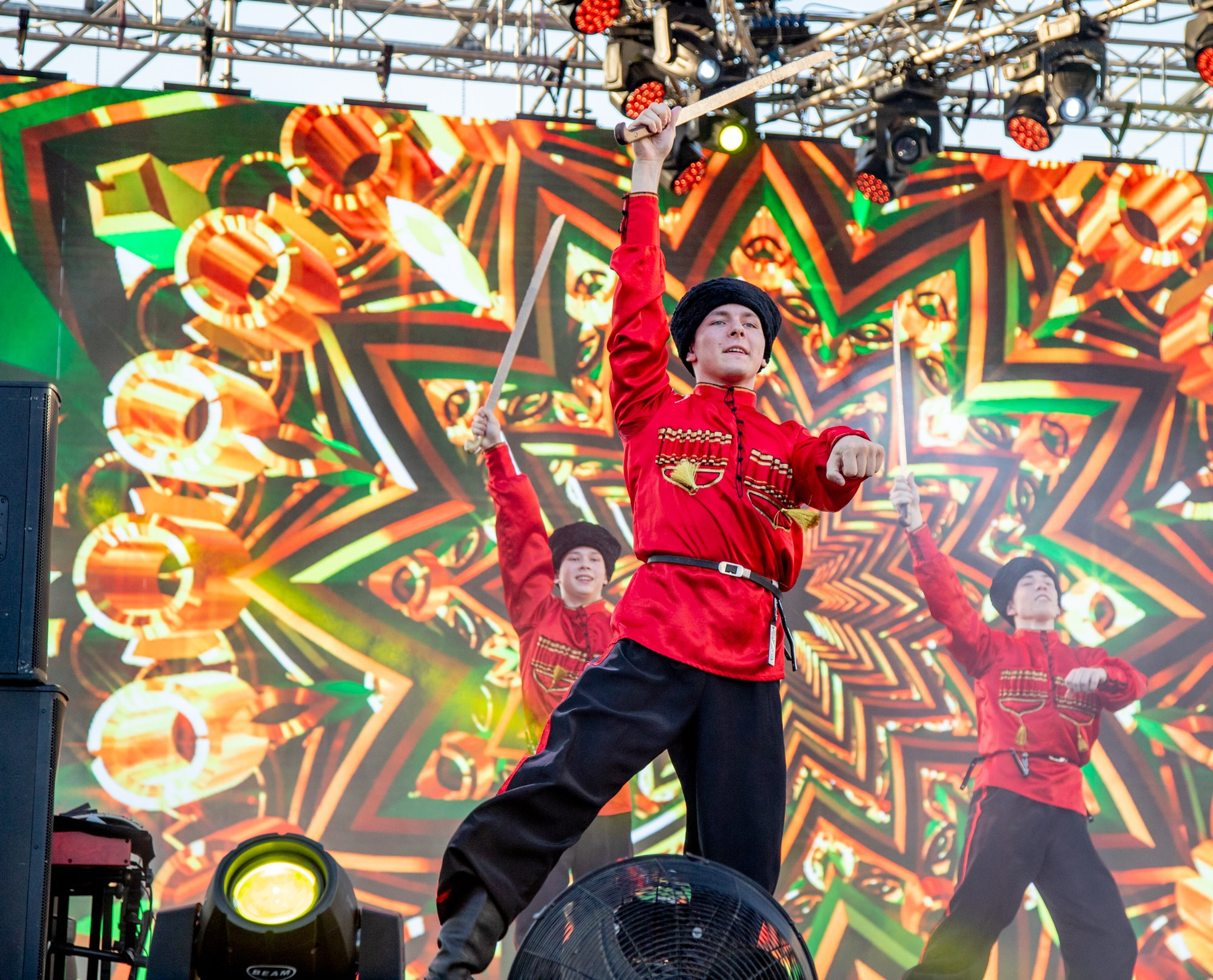 Краевой День молодёжи в Краснодаре 2023. Репортажный, промышленный и маркетплейс-фотограф Дмитрий Чернат