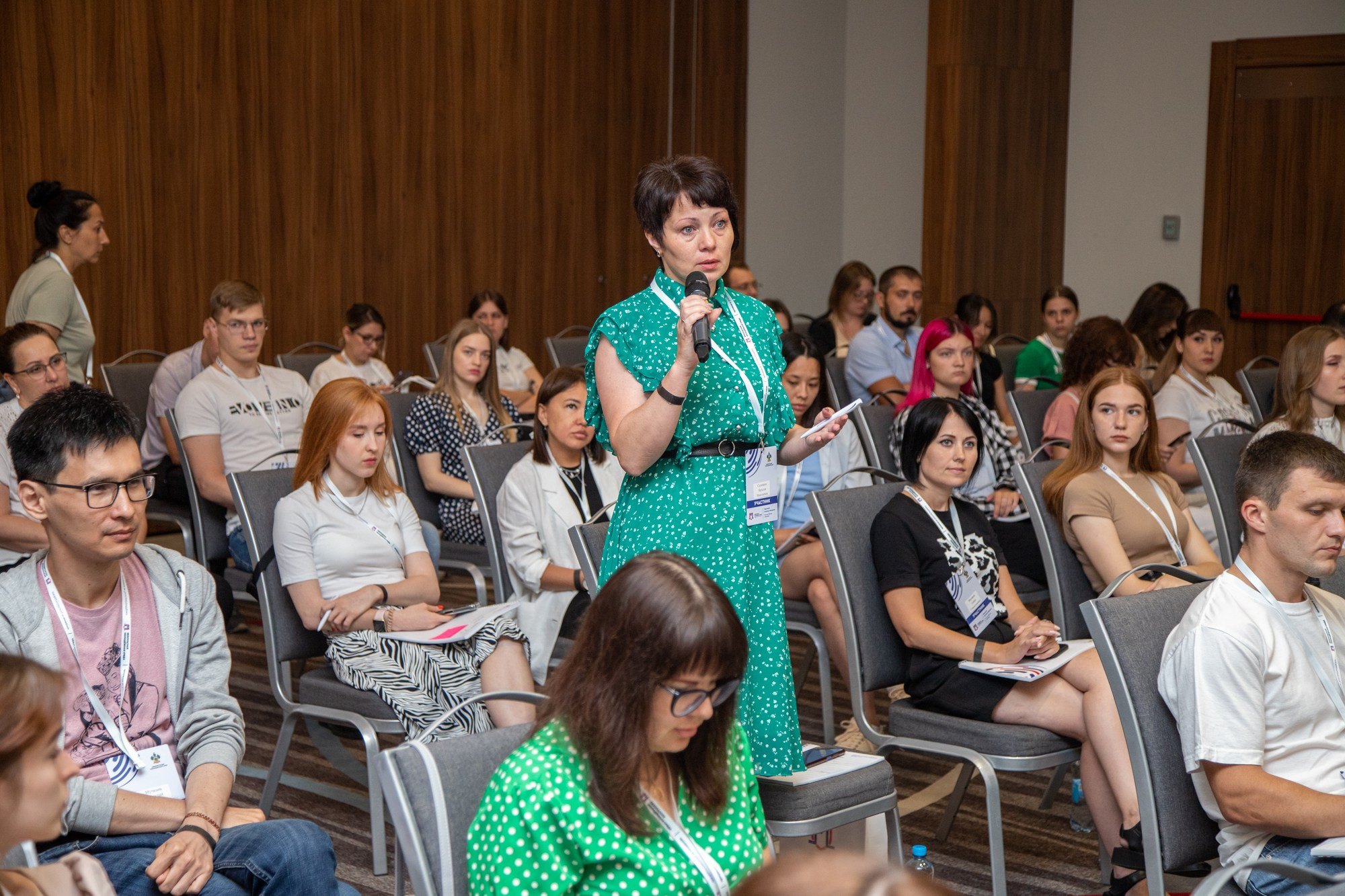 Семинар с «Росмолодёжь» в ЮФО. Репортажный, промышленный и маркетплейс-фотограф Дмитрий Чернат